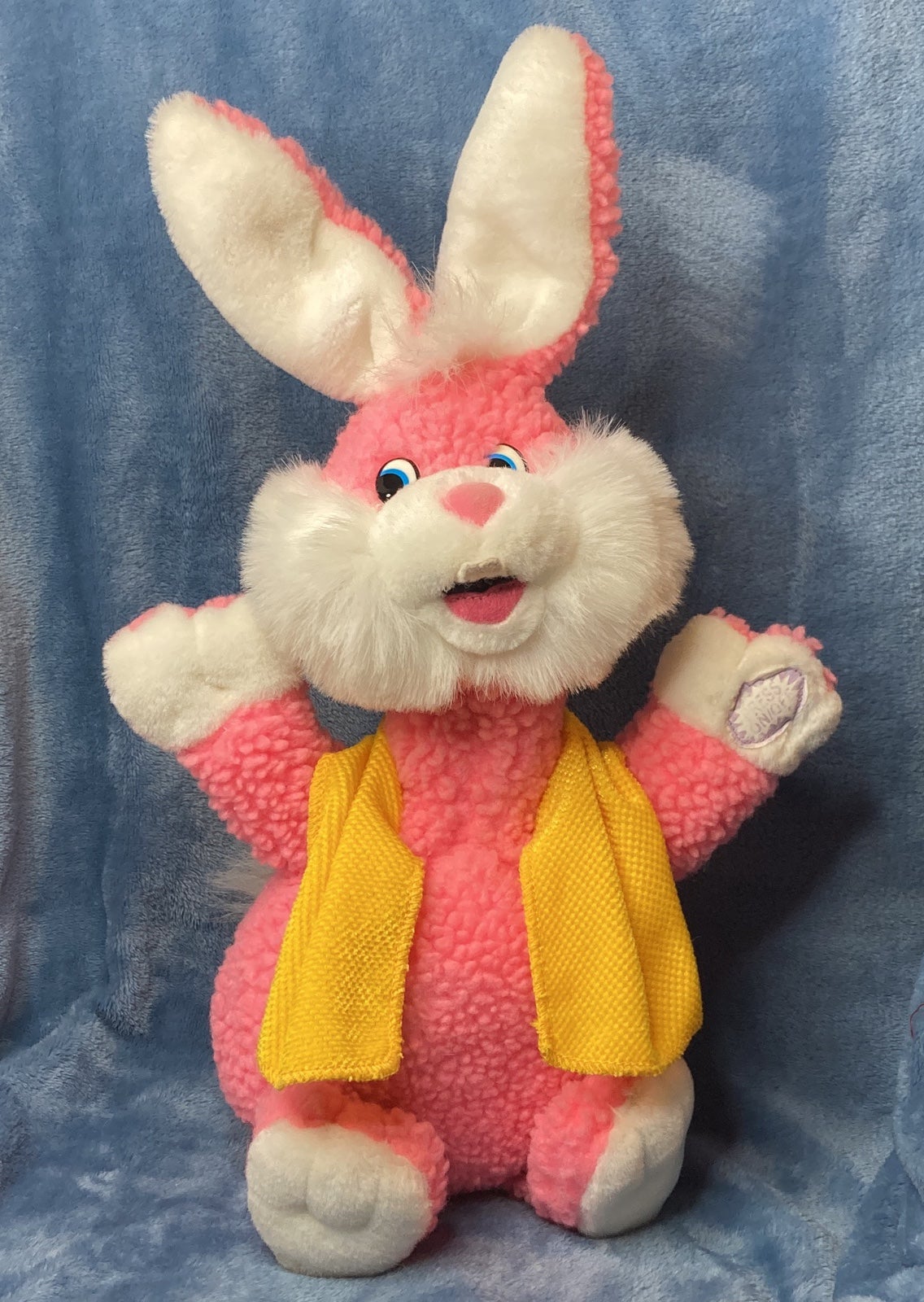 Vintage Pink Easter Bunny plays Splish Splash Rabbit Plush Tested- Works