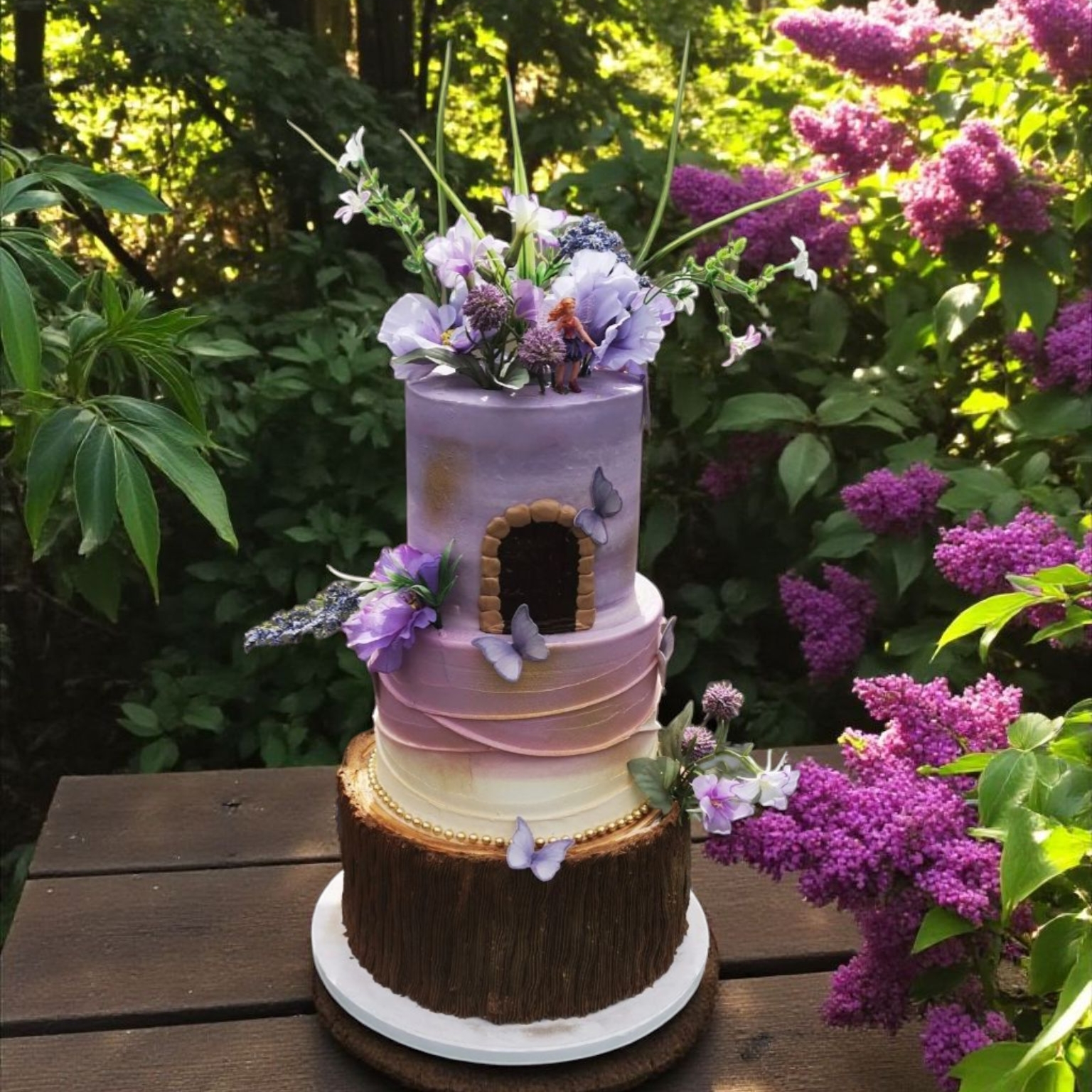 6"/8"/10" Three Tier Cake