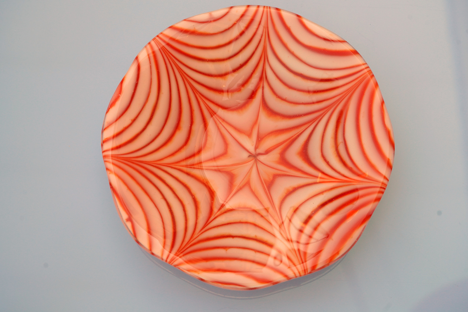 Amber Web Bowl