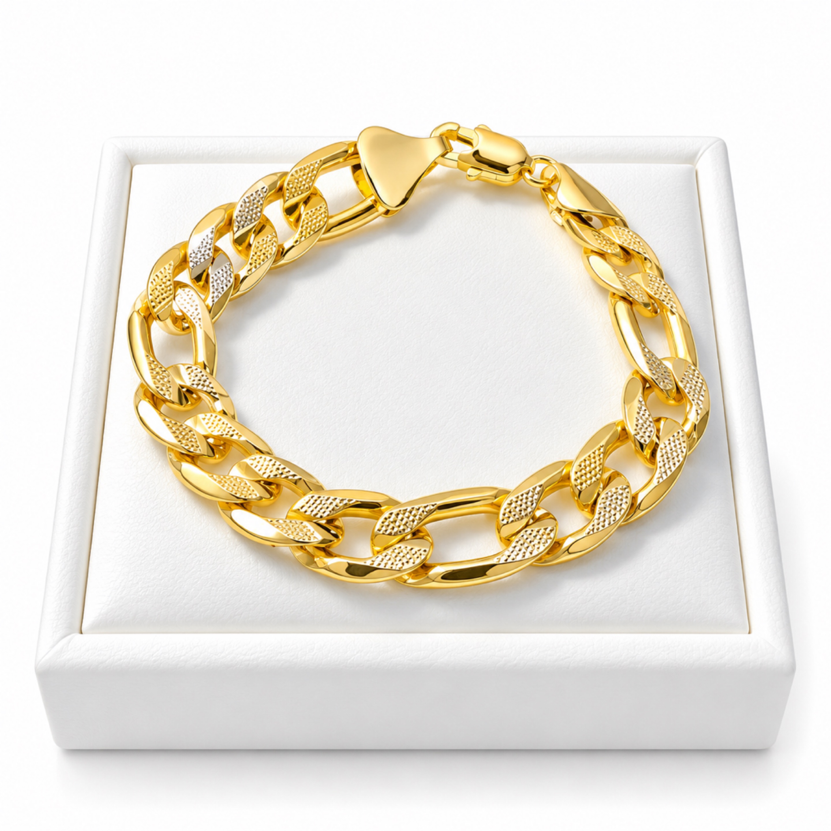 Figaro Bracelet  / 12mm Gold DC