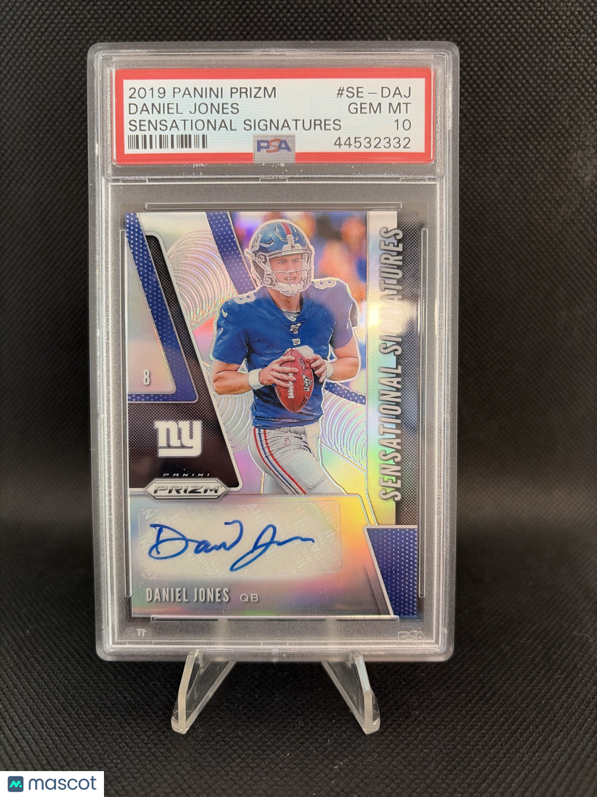 2019 Panini Prizm Sensational Signatures Daniel Jones PSA 10