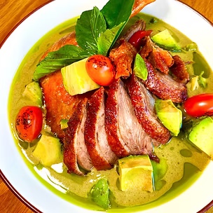 Crispy Duck Avocado Curry
