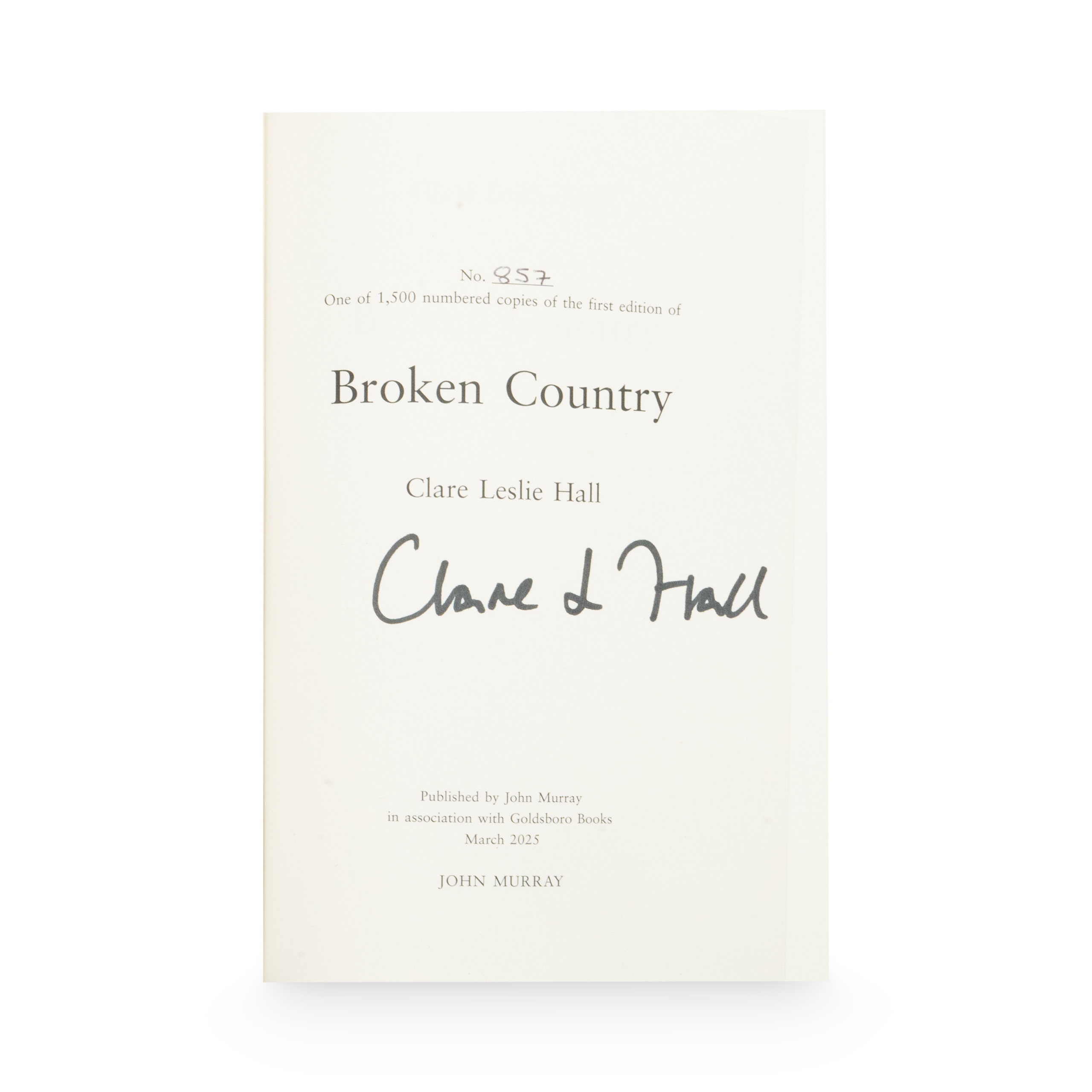 Hall, Clare Leslie -- Broken Country [Book]