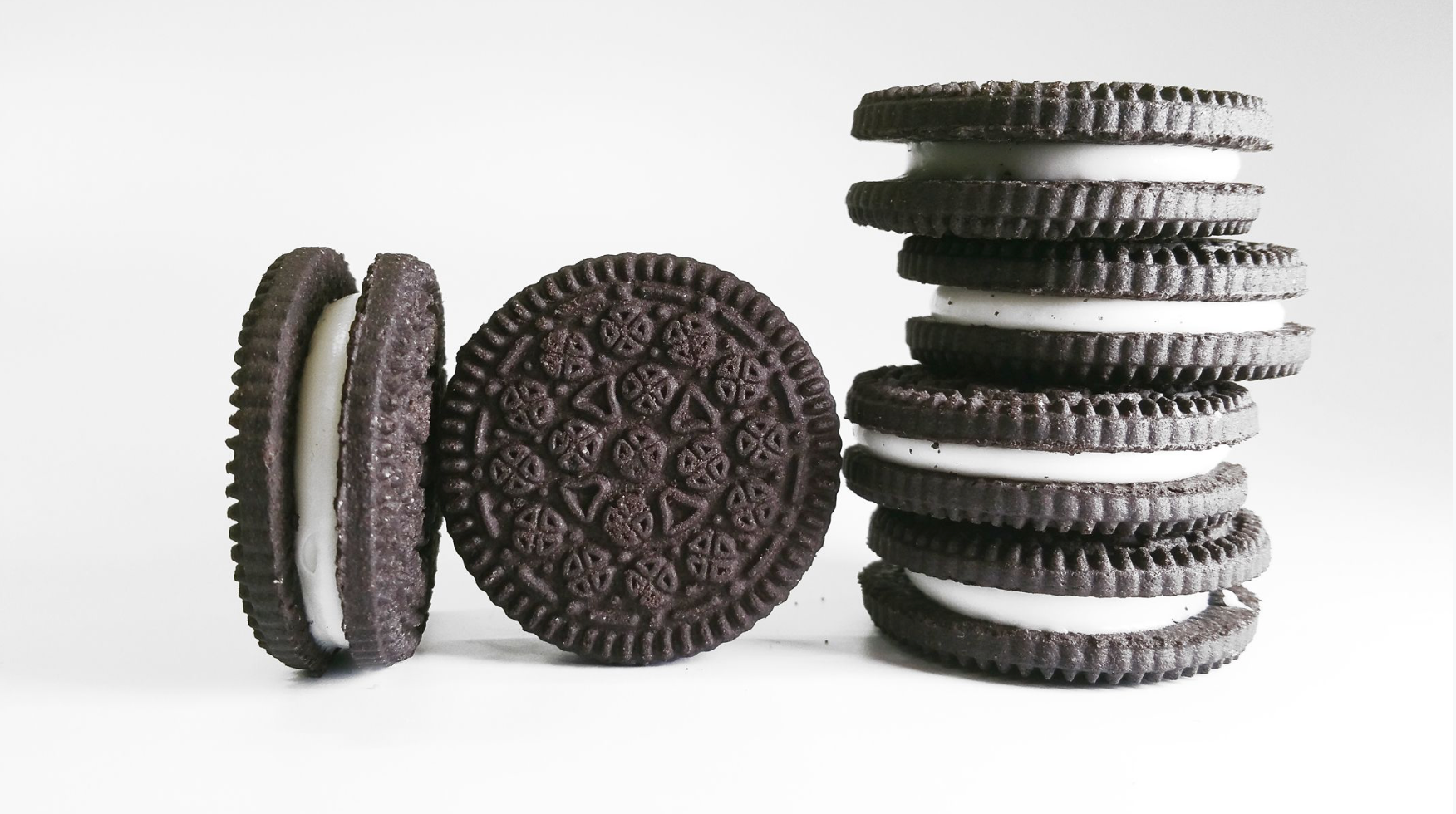 GLUTEN-FREE CHOCOLATE SANDWICH COOKIE