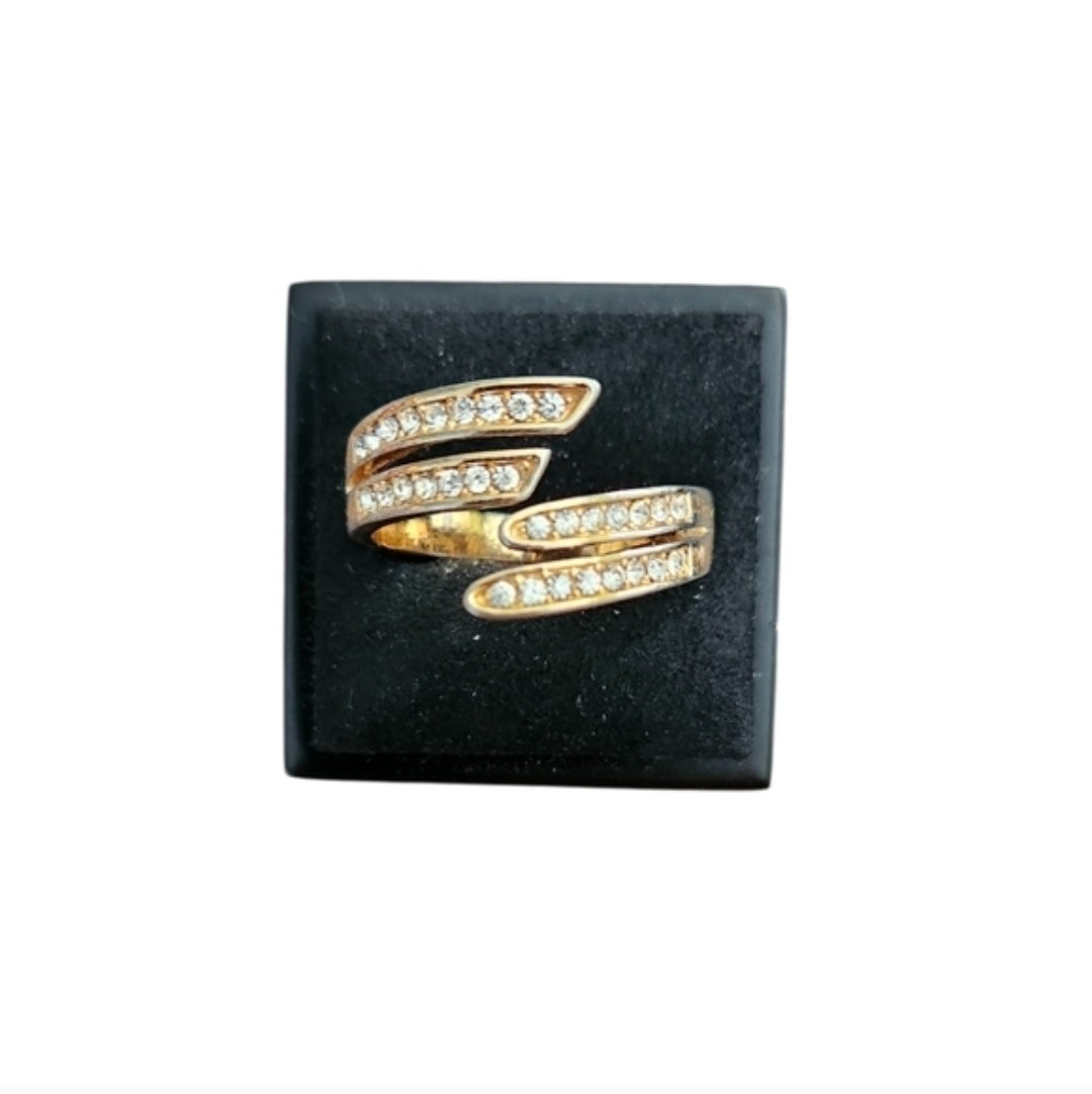 Size 9.5 Gold Toned Crystal-Accented Women's Wrap Ring