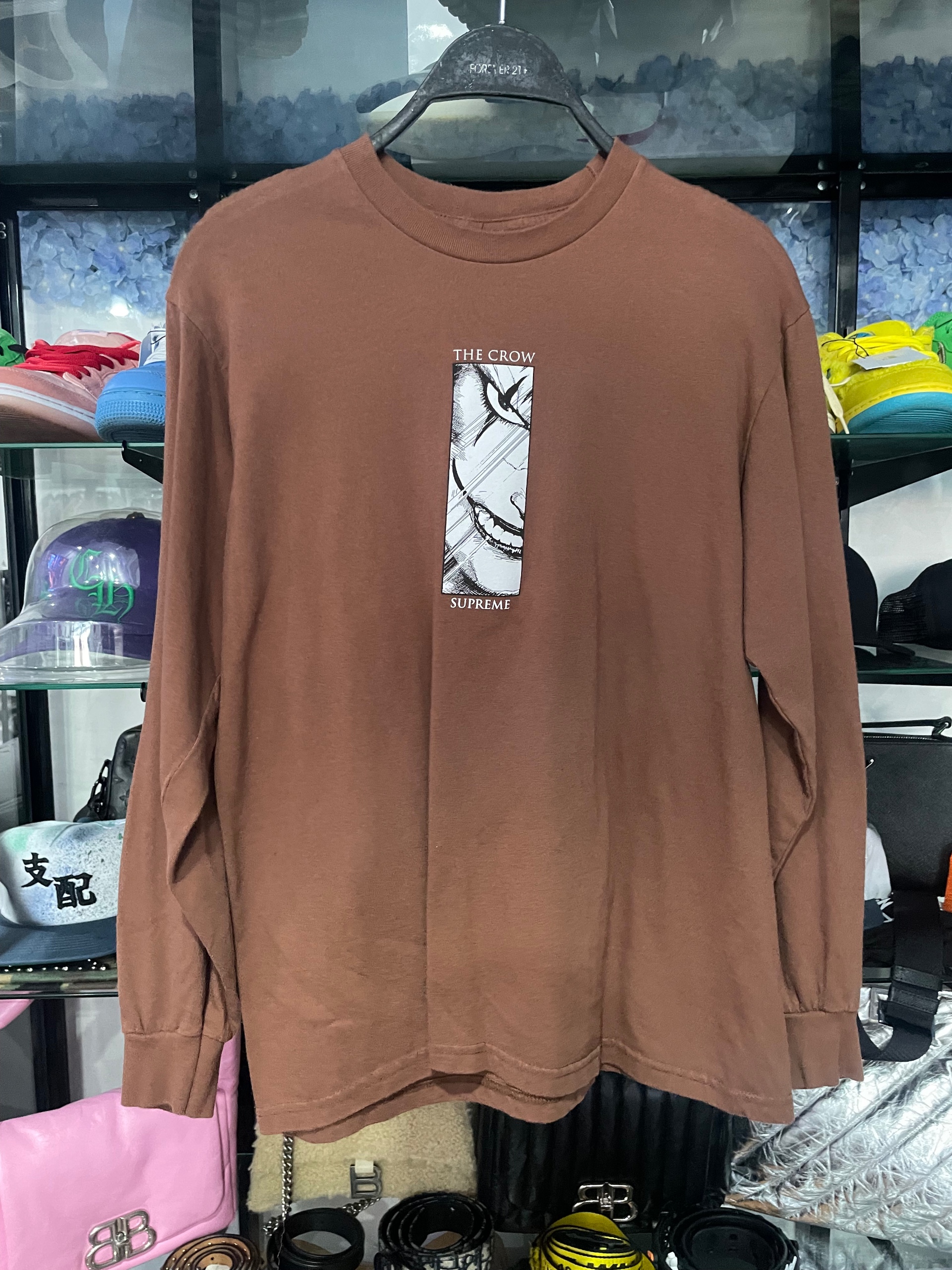 Supreme x the crow brown long sleeve size M (used)