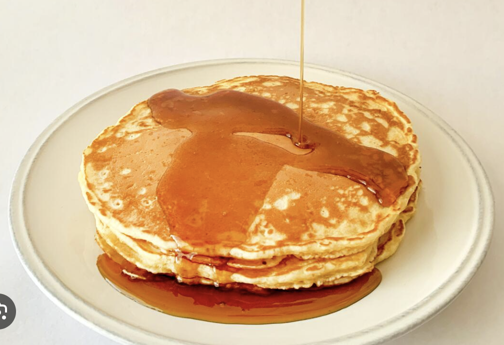 2 Pancakes with Maple Syrup
