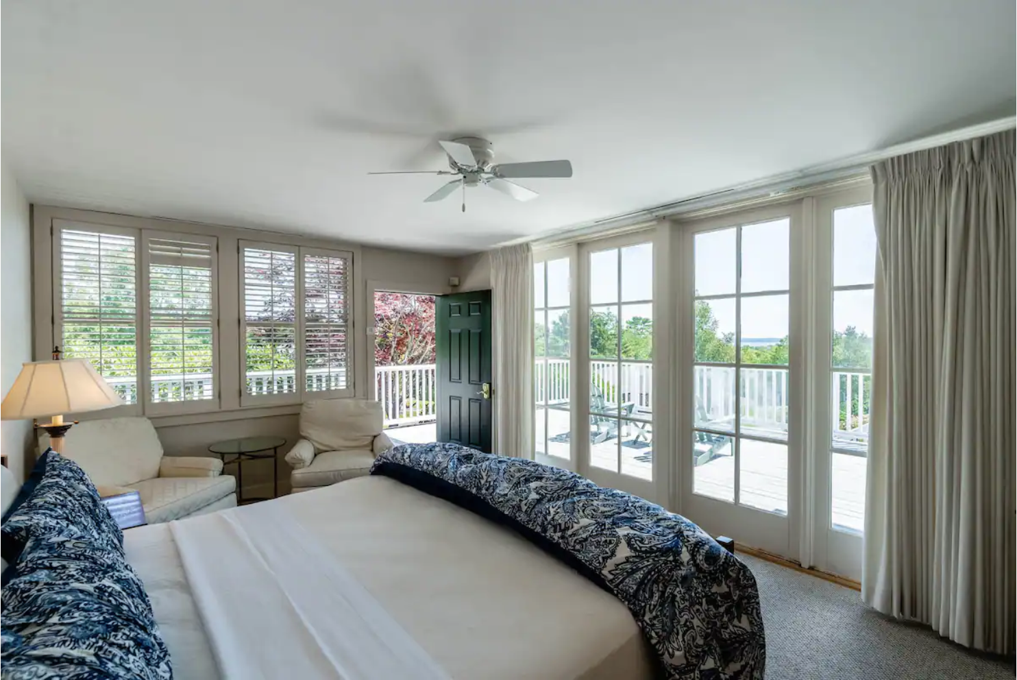 Ocean View Deluxe Suite