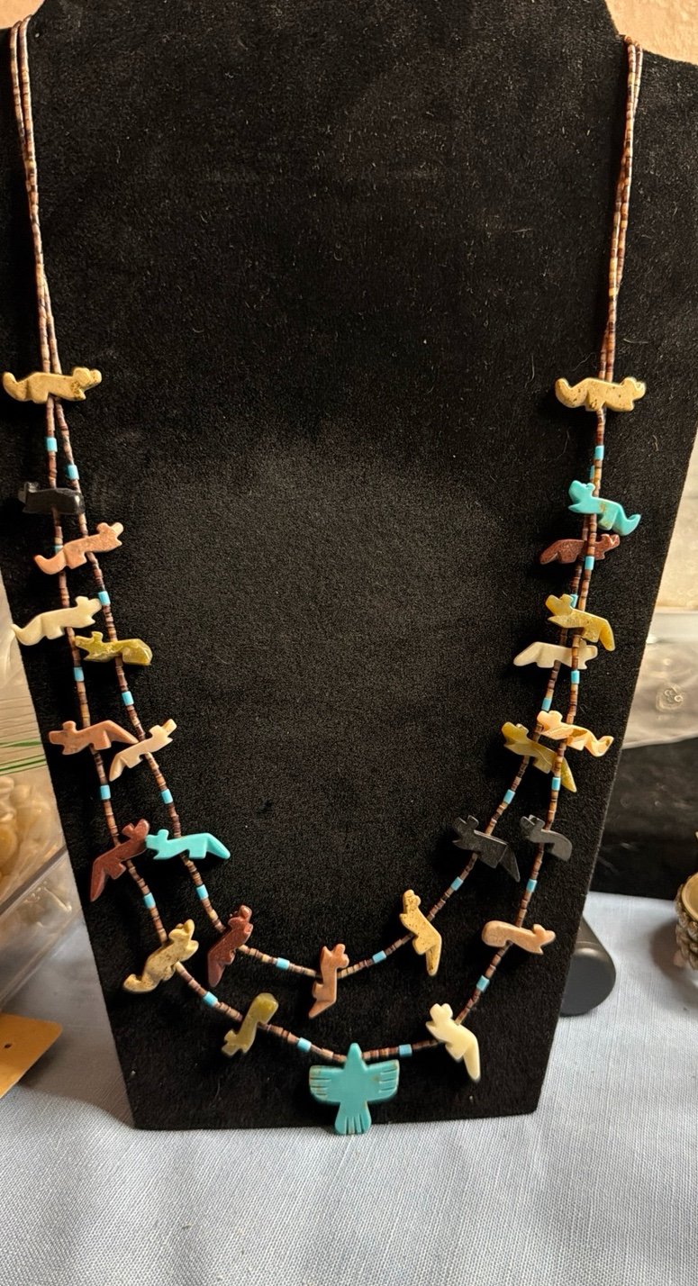 Zuni Native Fetish Heishi Carved Gemstone Eagle/ Wolf Necklace