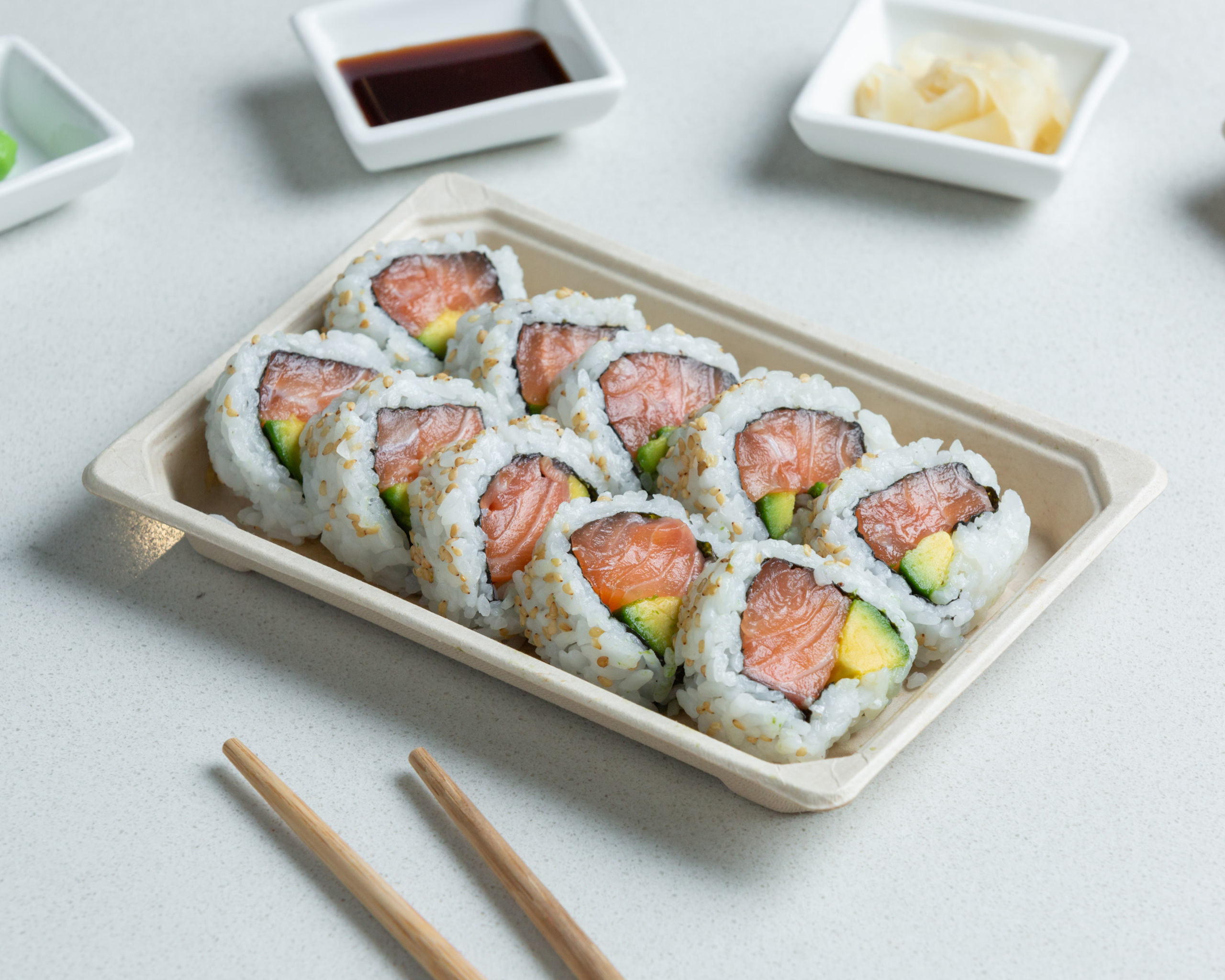 Fresh Salmon Roll