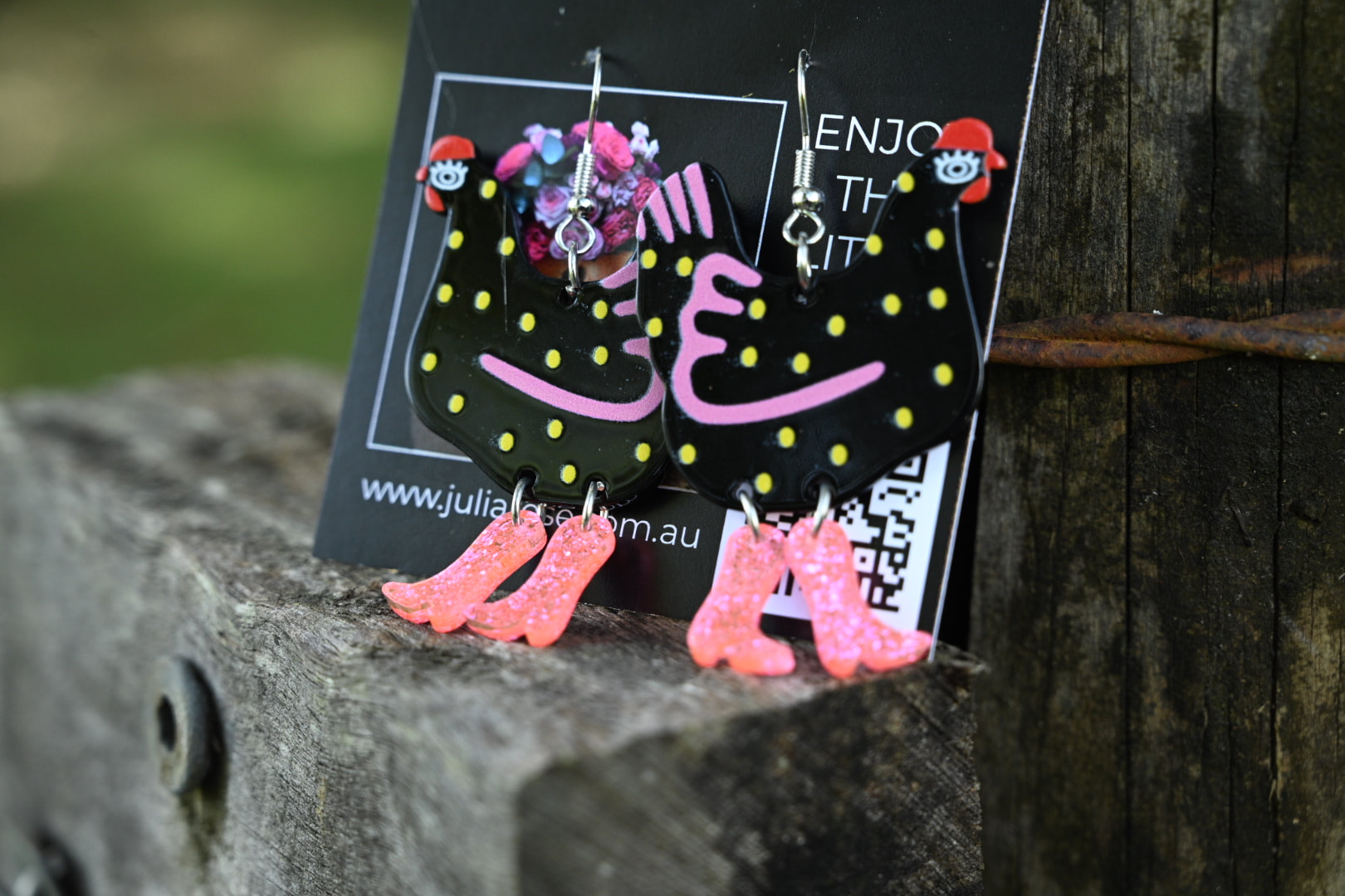 Chickens in boots - Earrings