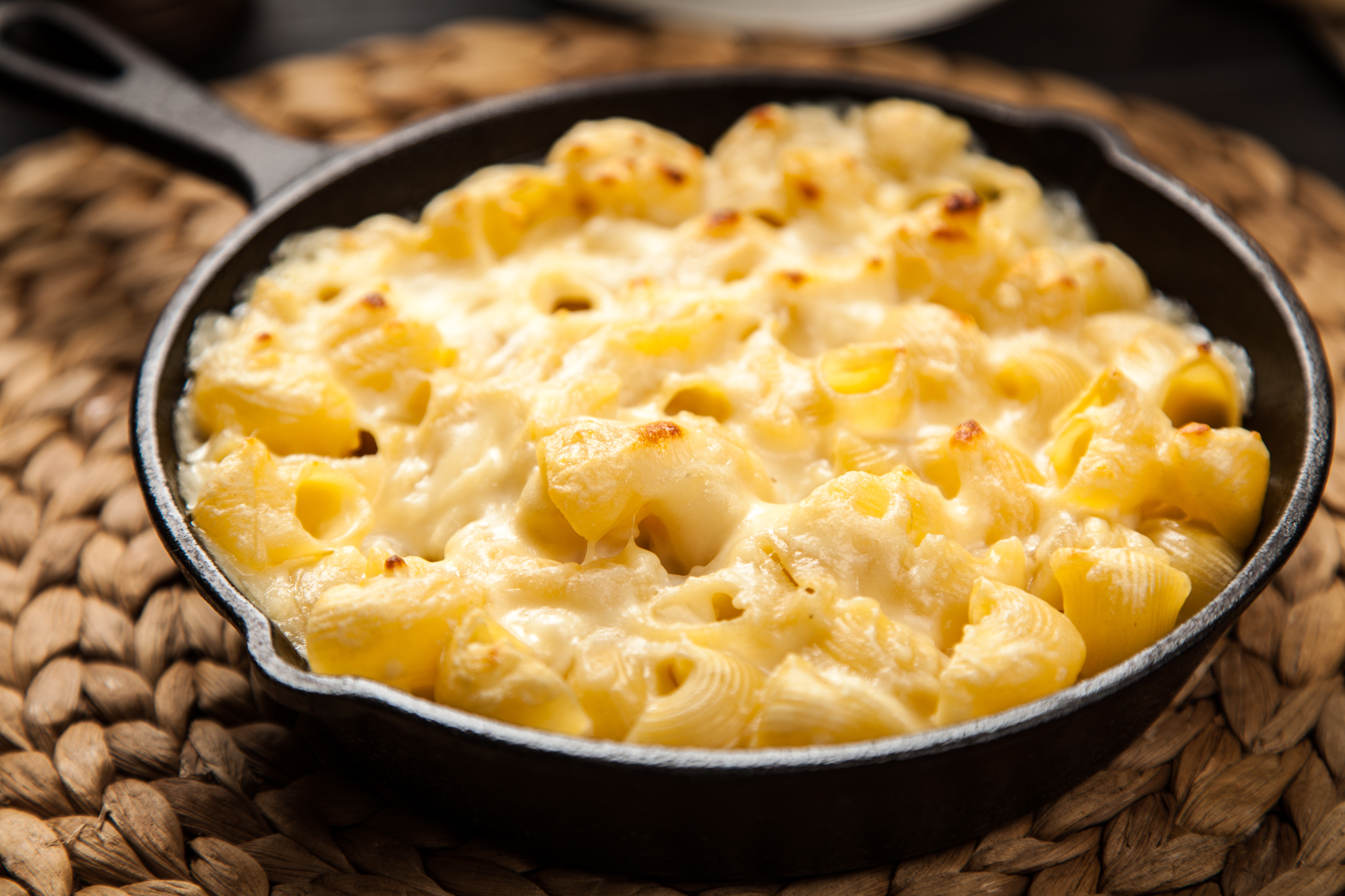 MACARONI CHEESE with BACON & CHIROZO
