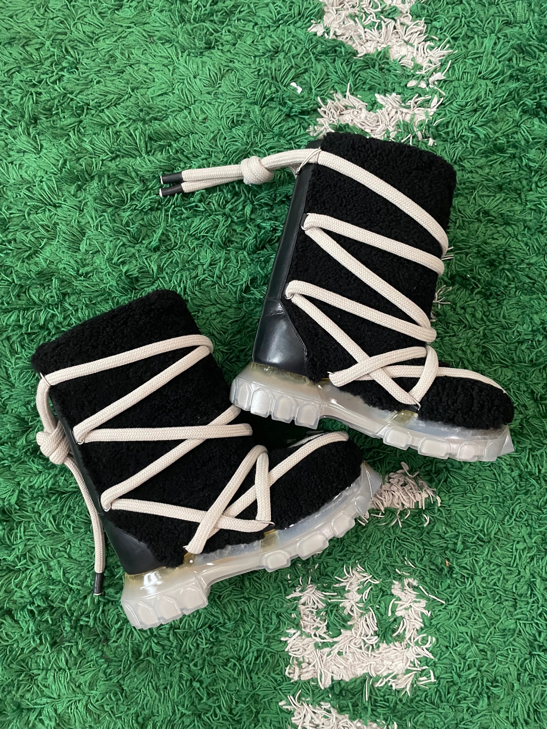 Rick Owens lunar tractor sherling boot size 43 (new)