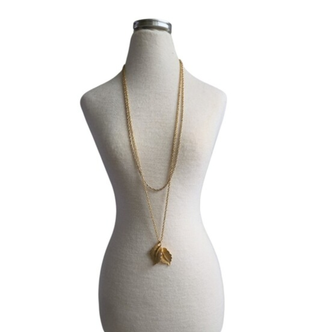 Vintage Gold Toned Leaf Pendant Layered Necklace 24"