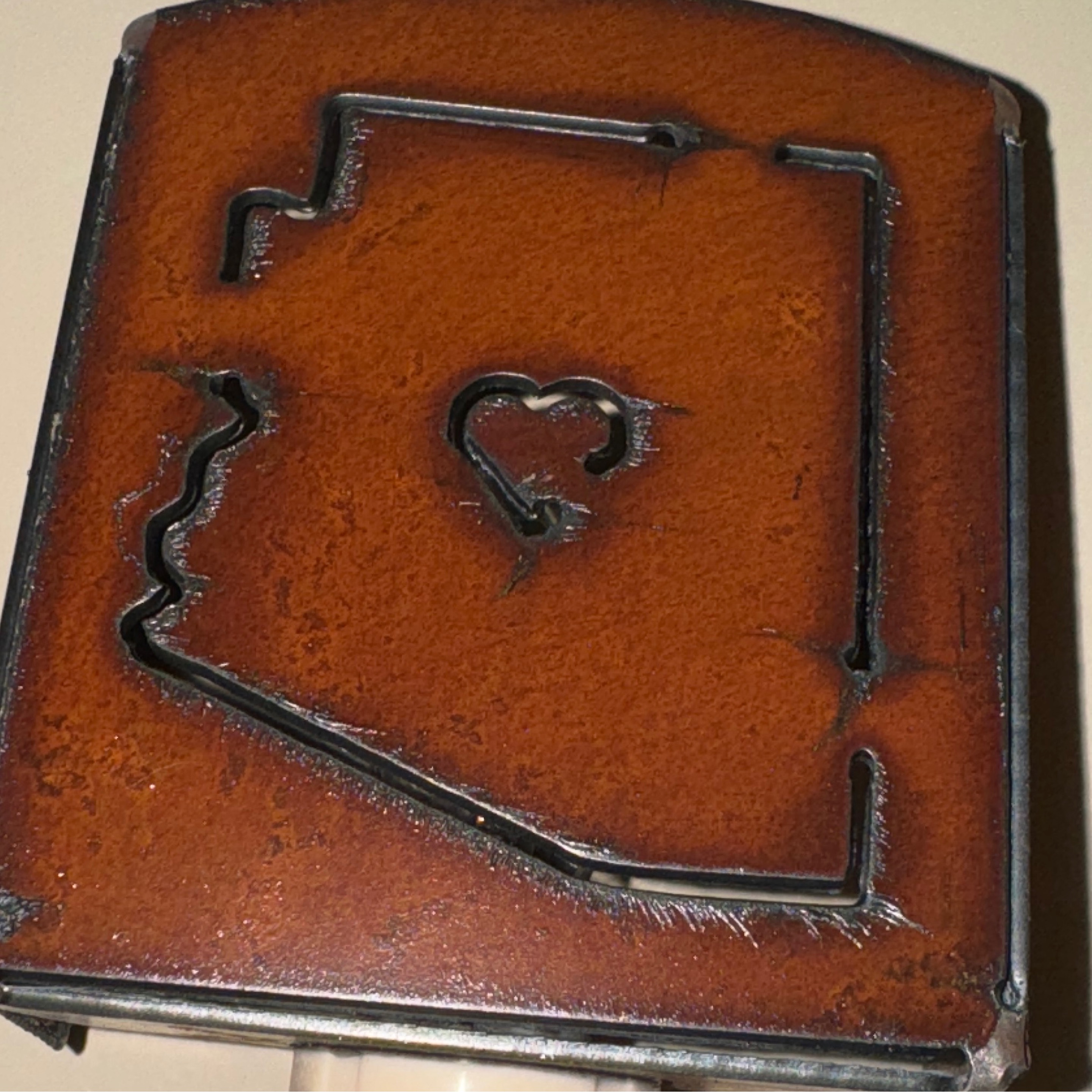 AZ outline w/heart cutout #112