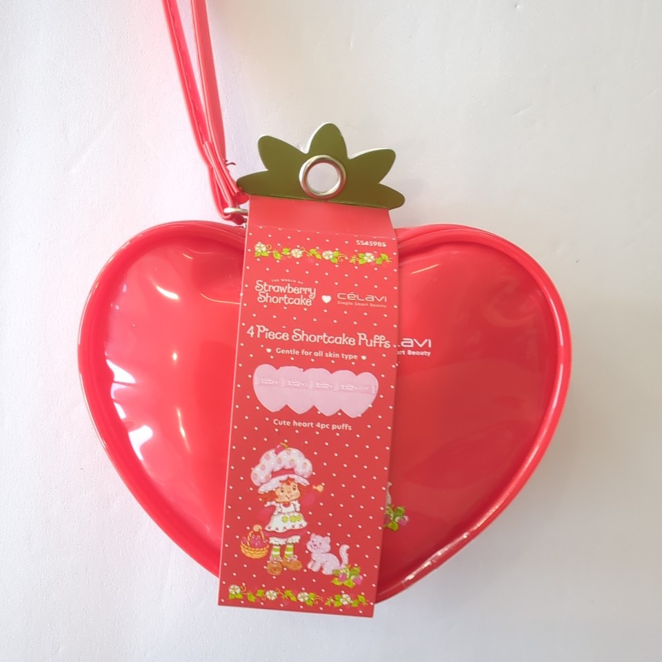 Celavi Strawberry Shortcake 4 Piece Shortcake Puffs (Heart Case)