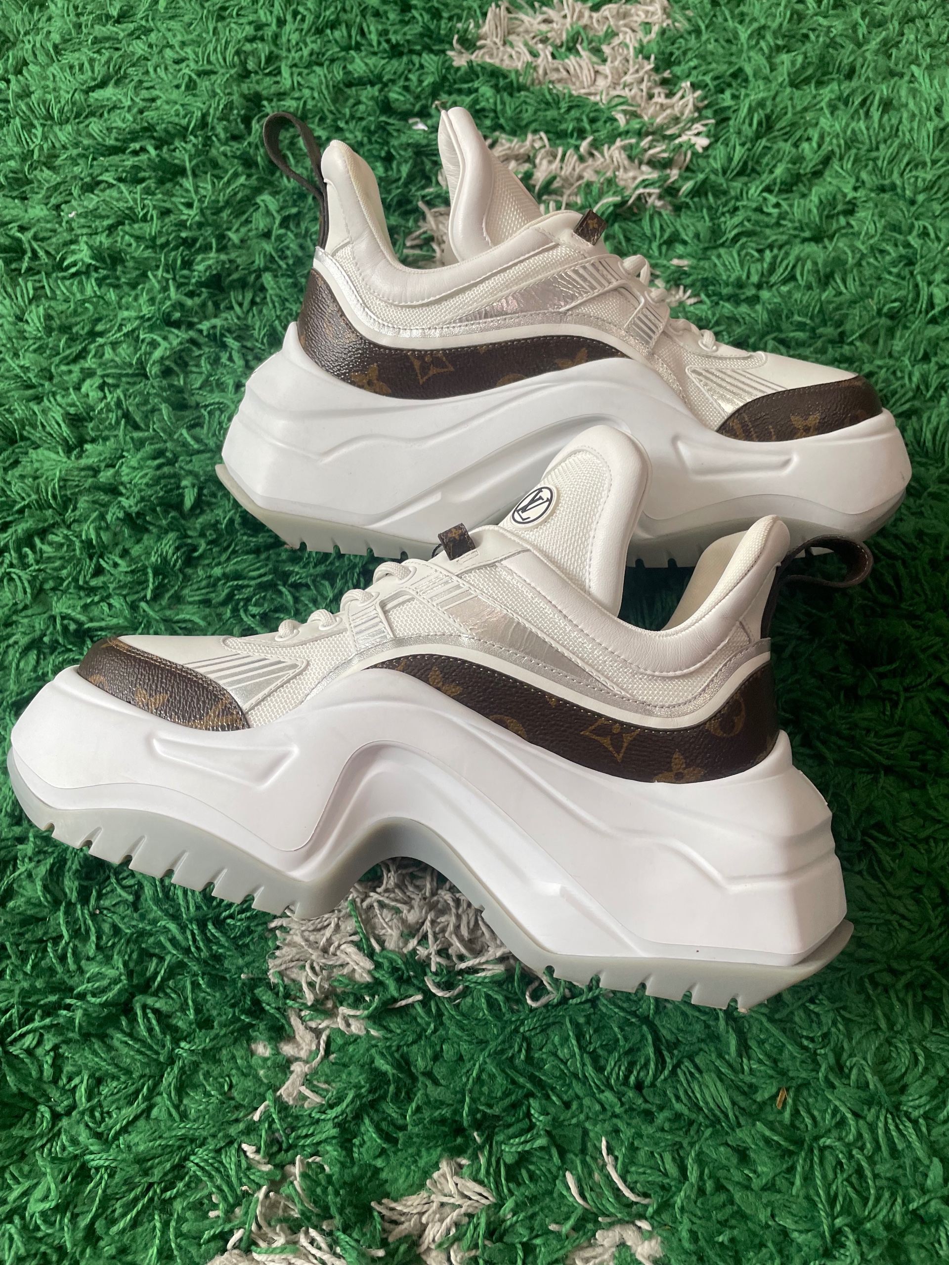 Louis Vuitton archlight 2.0 platform sneaker size 41 (used)