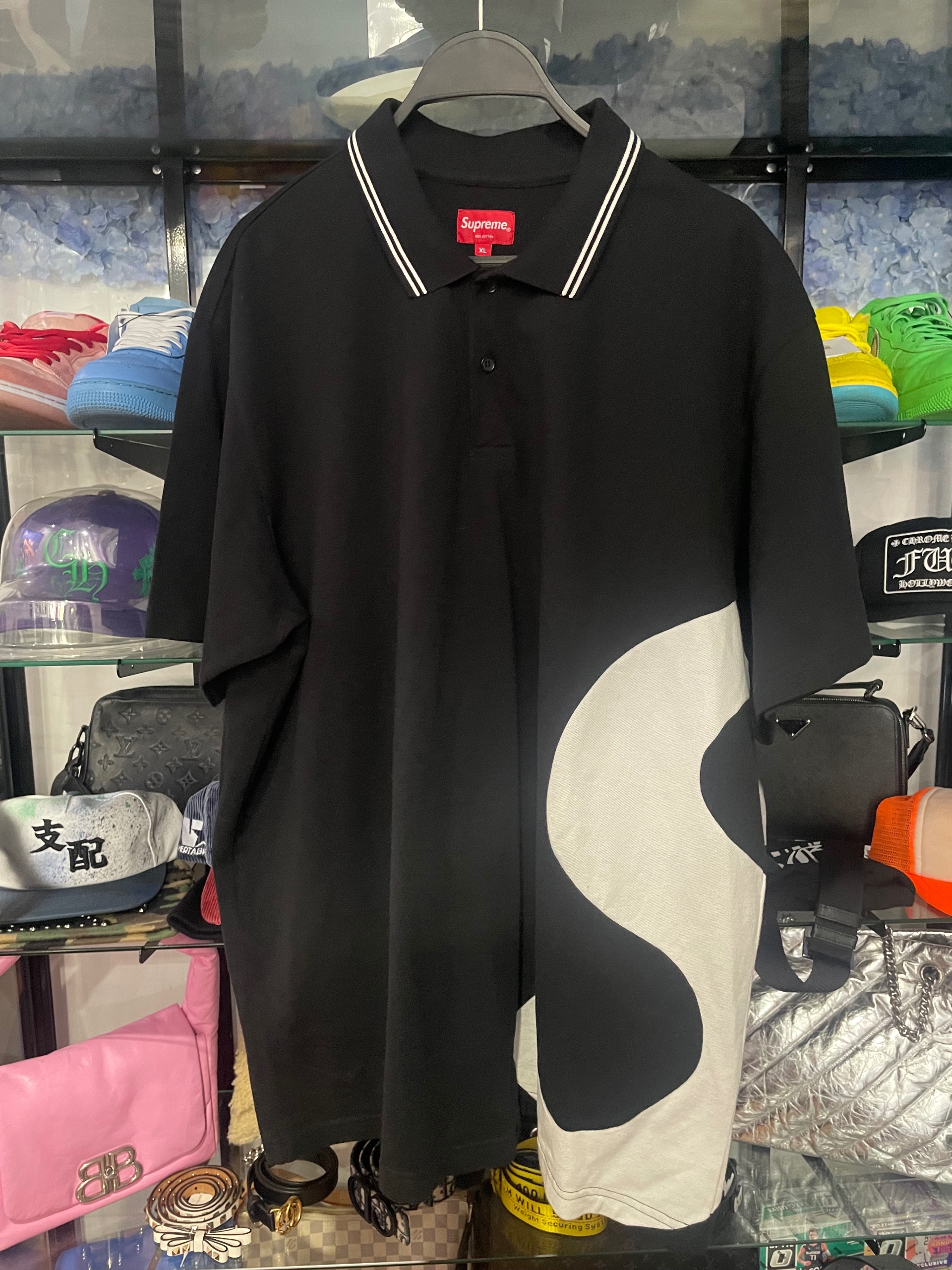 Supreme polo style black and white size XL (used)