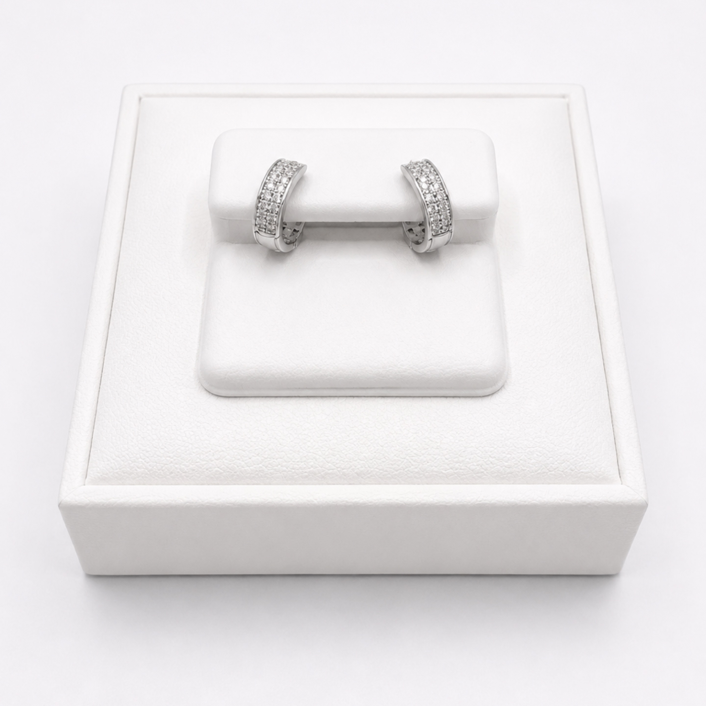 Huggie Moissanite Earring (925) .26Ct