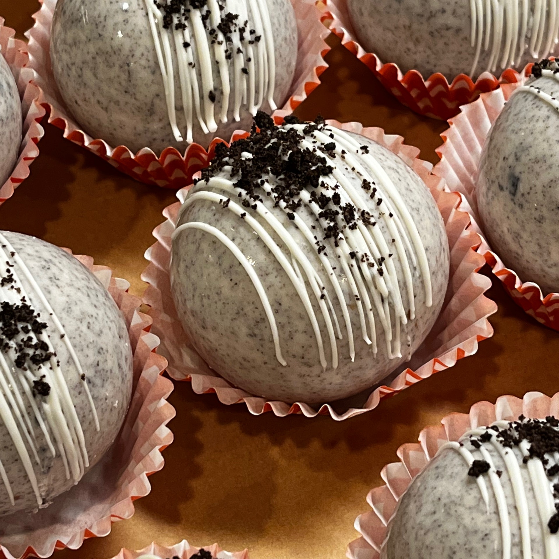 Hot Cocoa Bomb Holiday Market