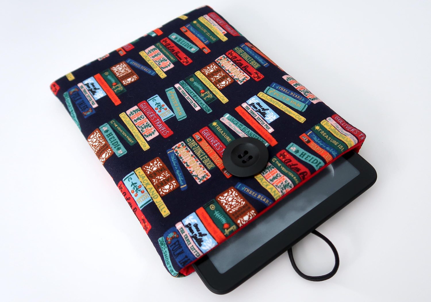 Kindle Paperwhite Cover – Book Club, photo 4 of 5