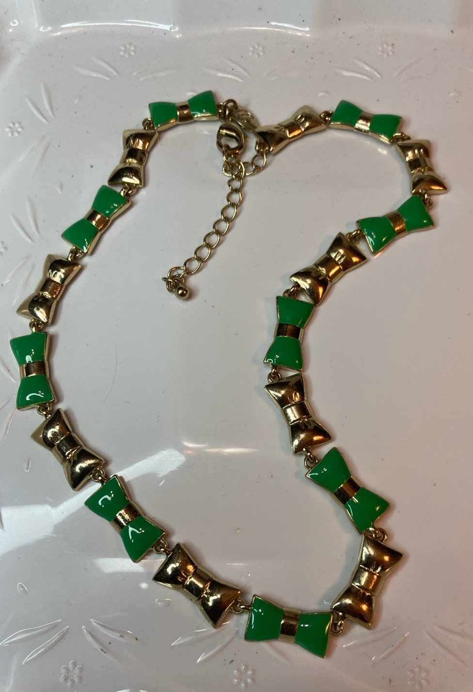 Green Enamel Bow Linked Gold tone 16β Necklace