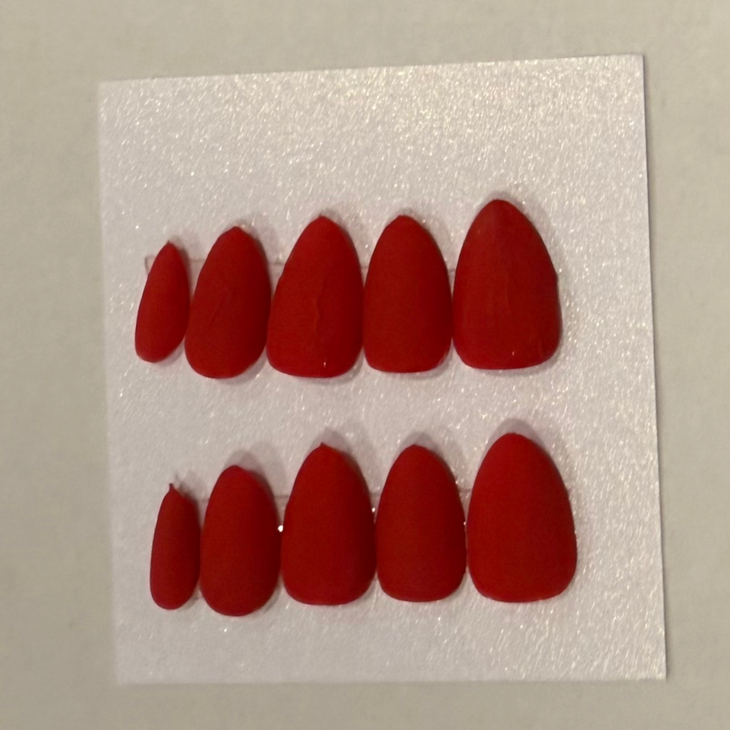 Bloody red hand-painted nail set