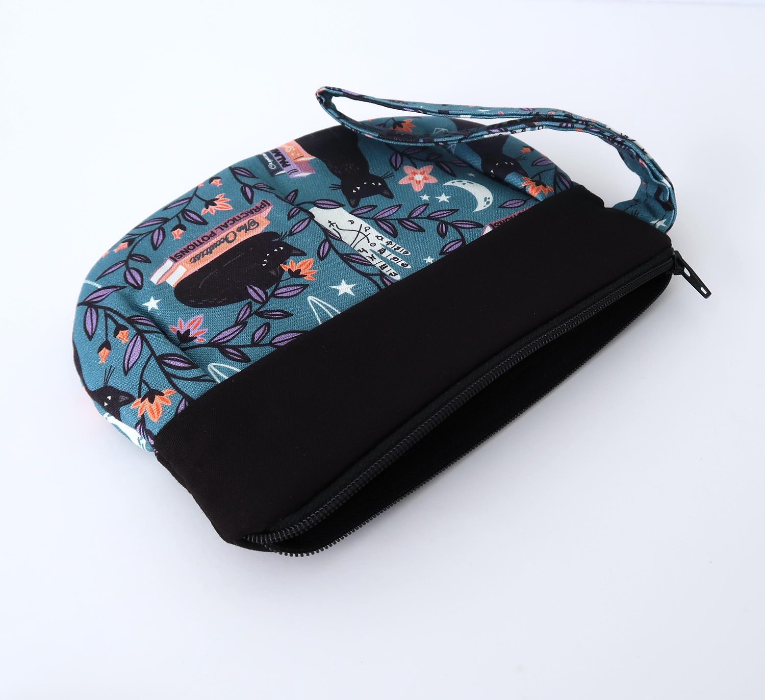 Pleated Wristlet – Spellbound Black Cats, photo 6 of 8