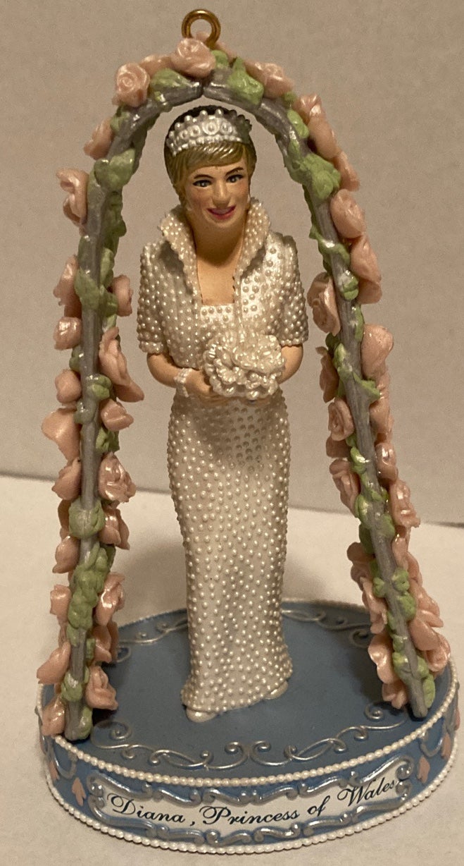 Princess Diana of Wales Christmas Ornament Heirloom Collection Carlton 1998