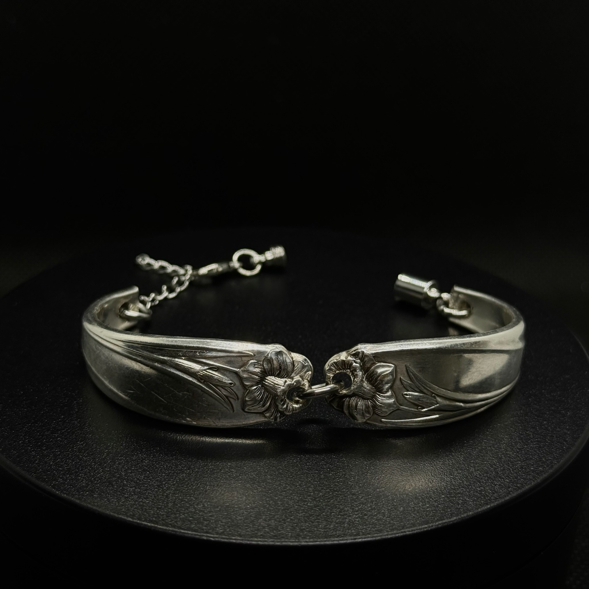 Daffodil 1950 Two Part Spoon Handle Magnetic Bracelet