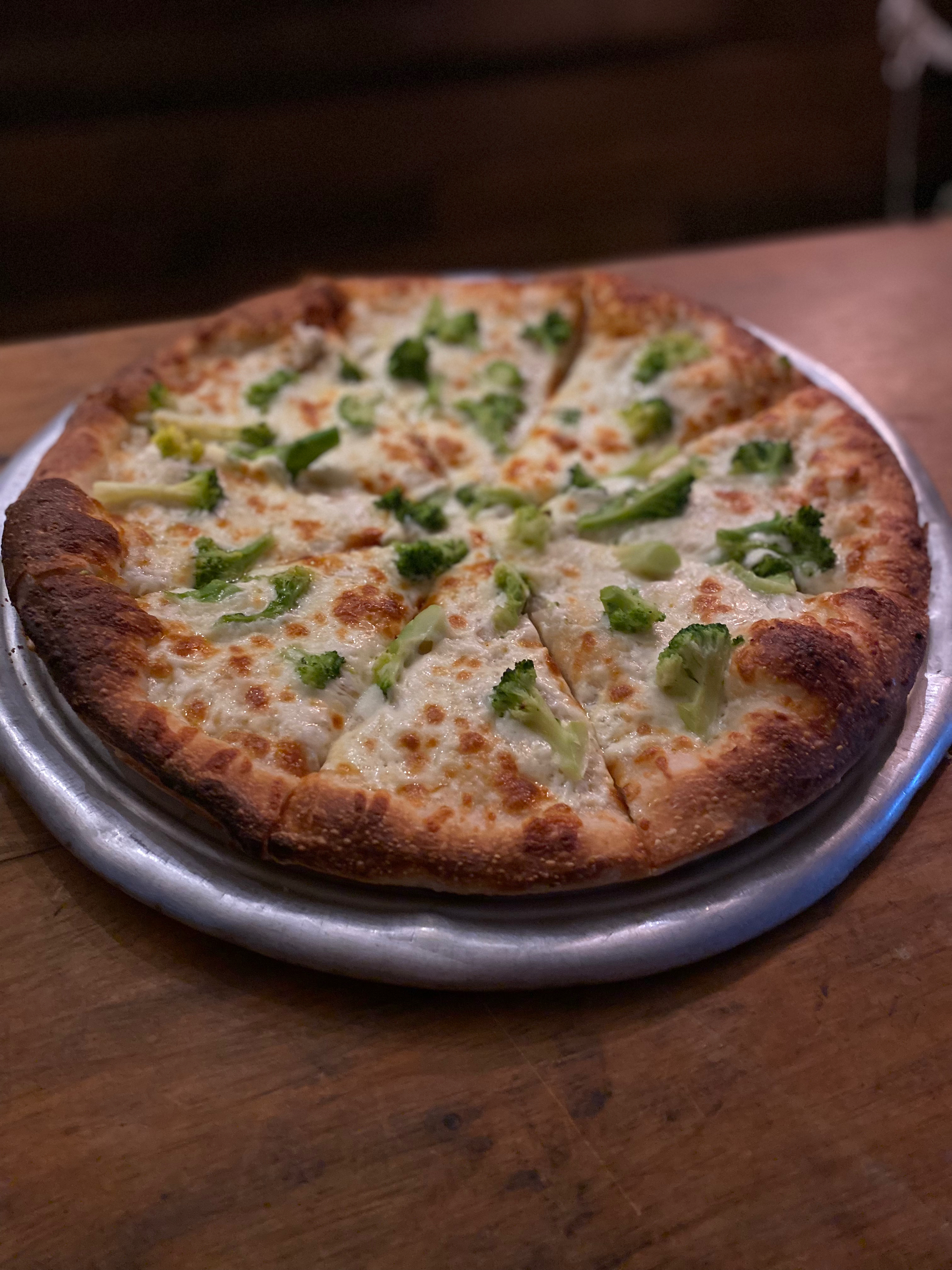 White Broccoli Pizza - 8 Cut