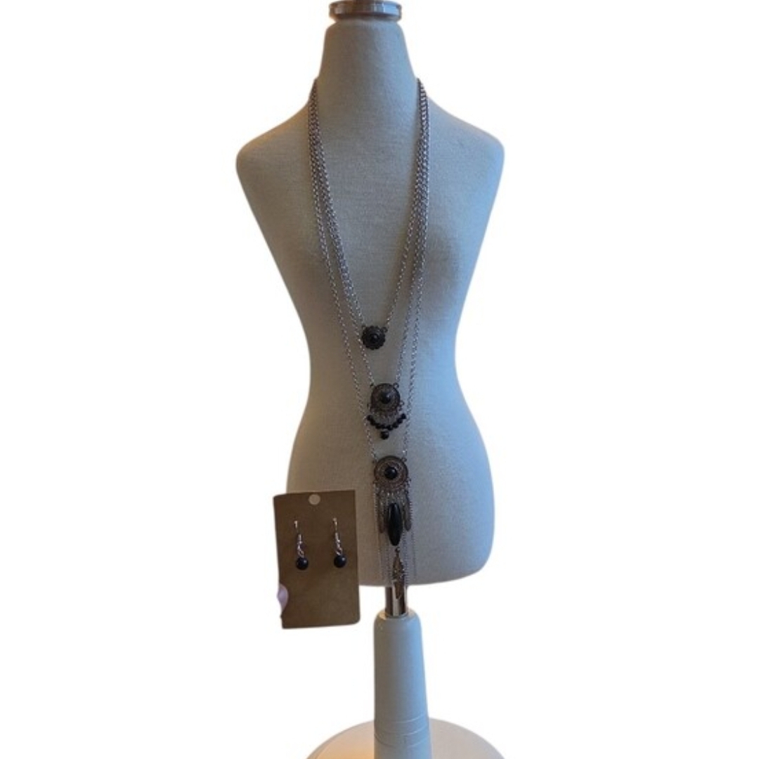 Silver-Tone Multi-Layer Pendant Necklace with Black Accents Jewelry Set