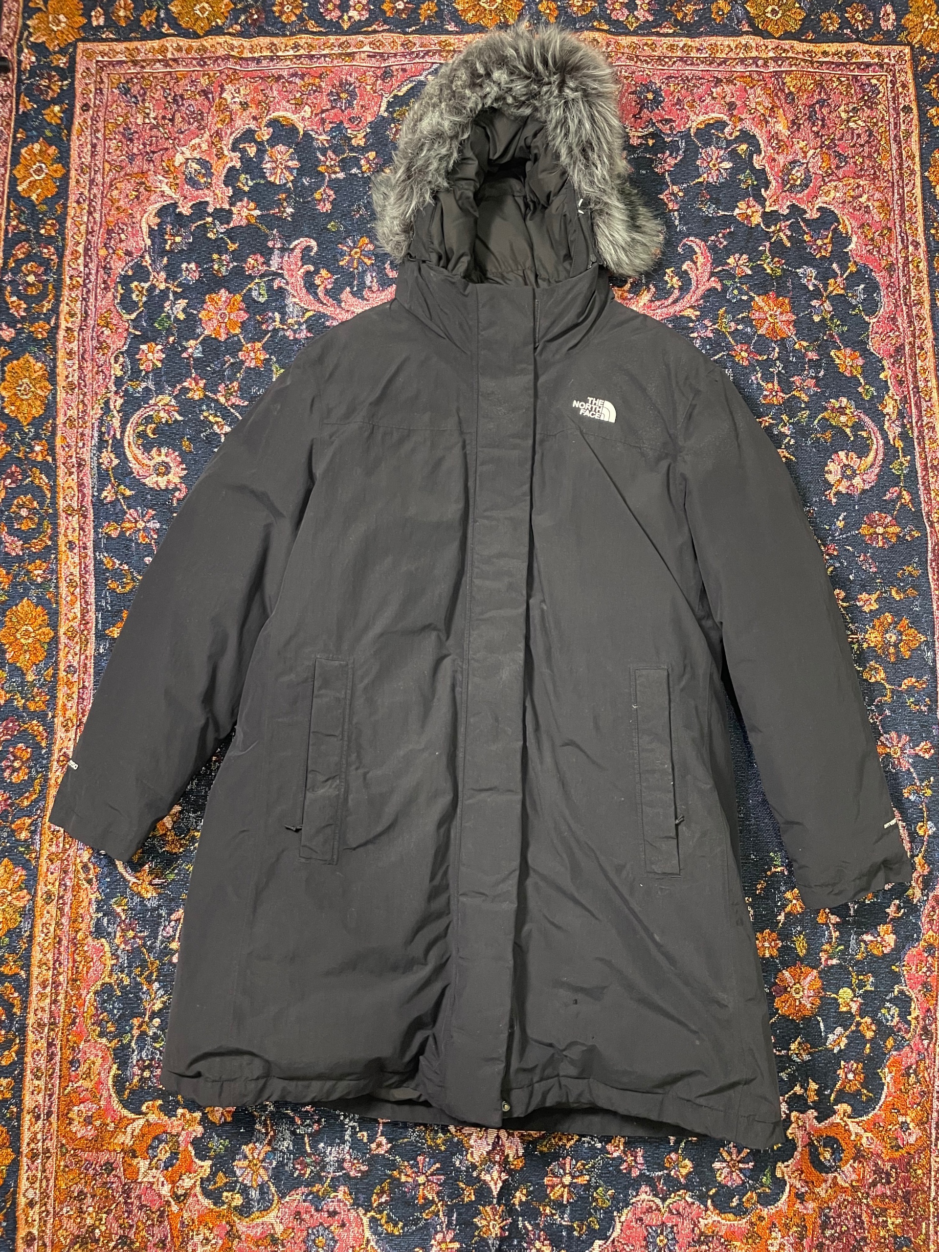 The North Face Women's Arctic Parka JACKET ( USED )