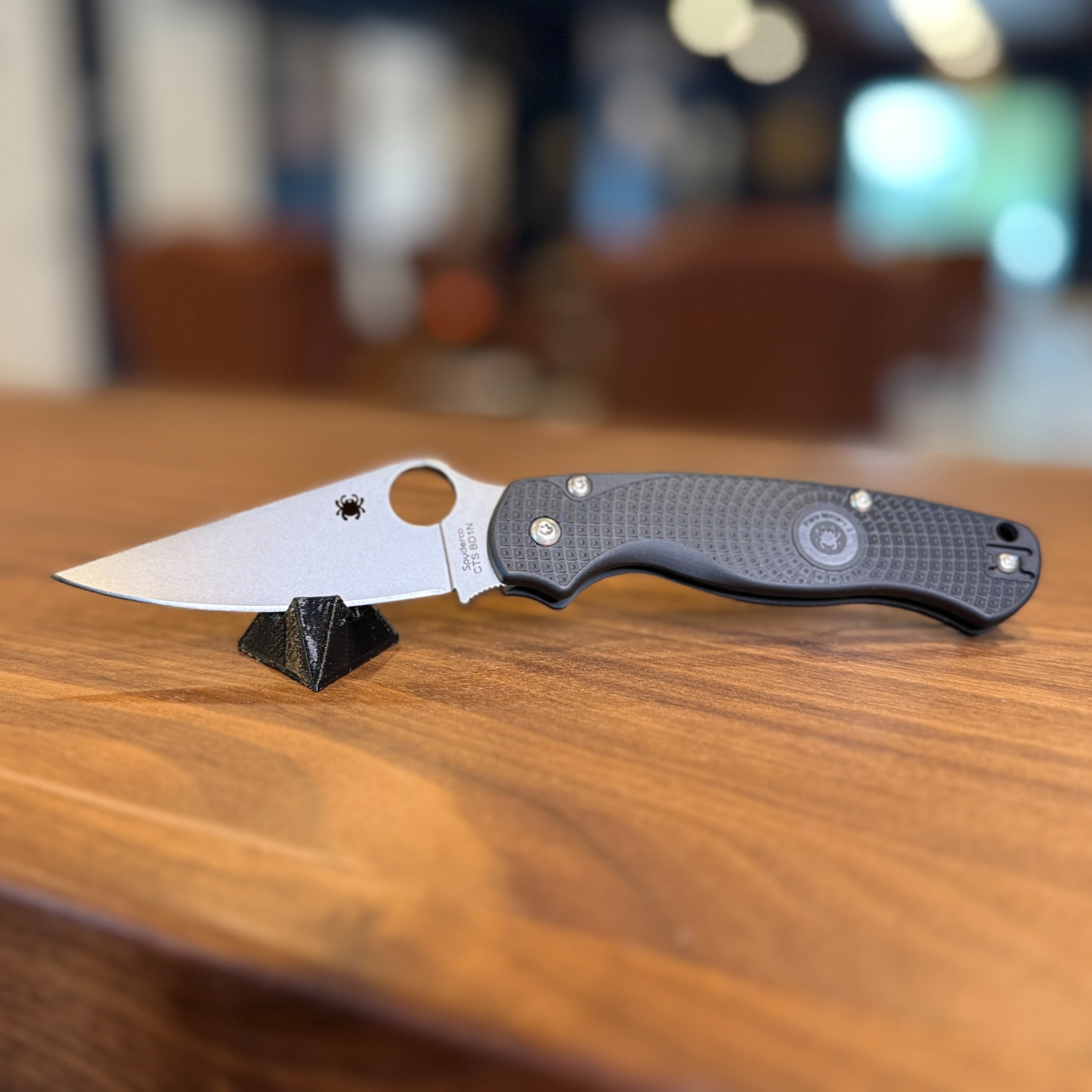 Spyderco Para Military 2 Lightweight Black