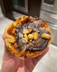 BUTTER TART - SNIKERS with nuts