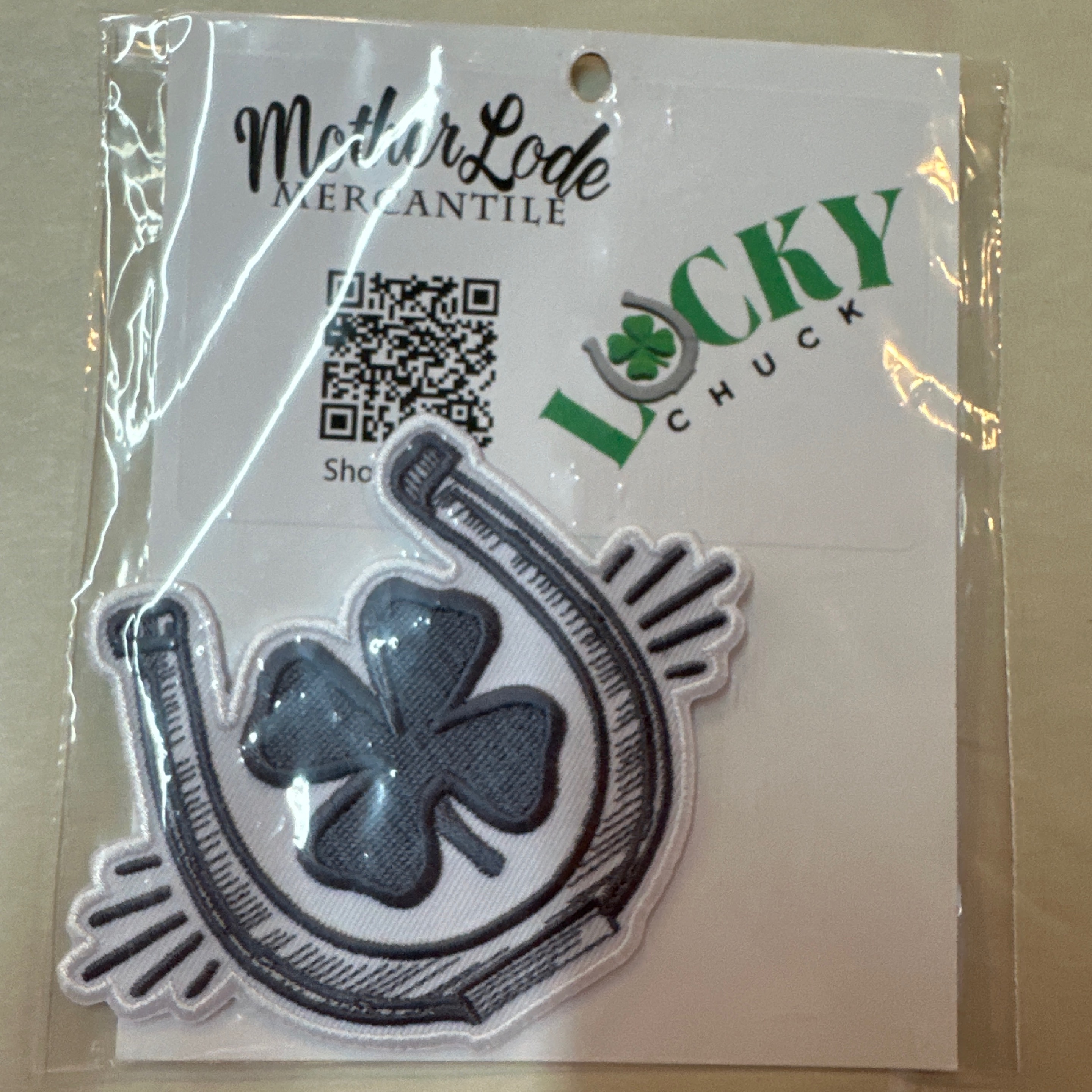 Patch-Blk/Wht Lucky Horseshoe Iron On