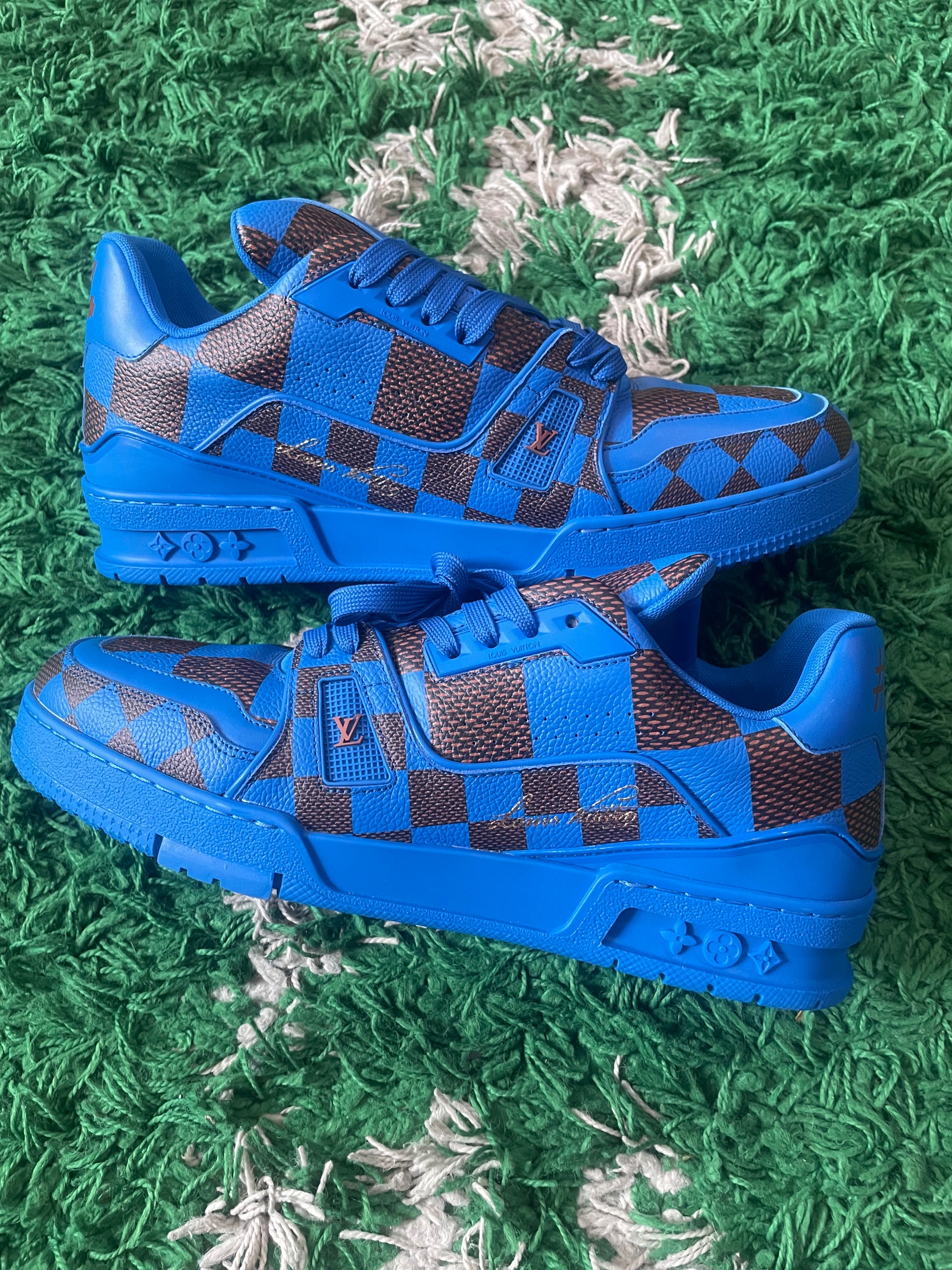 Louis Vuitton trainers damier pop blue size 7.5 (new)