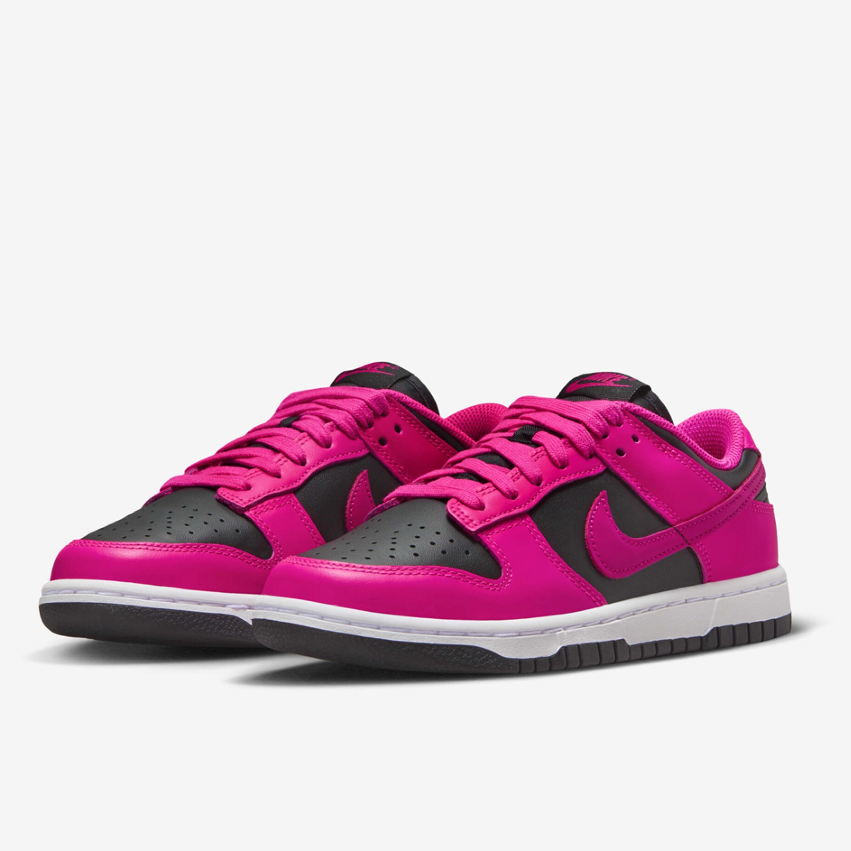 Nike Dunk Low (Fierce Pink /Black) Sz. 10W
