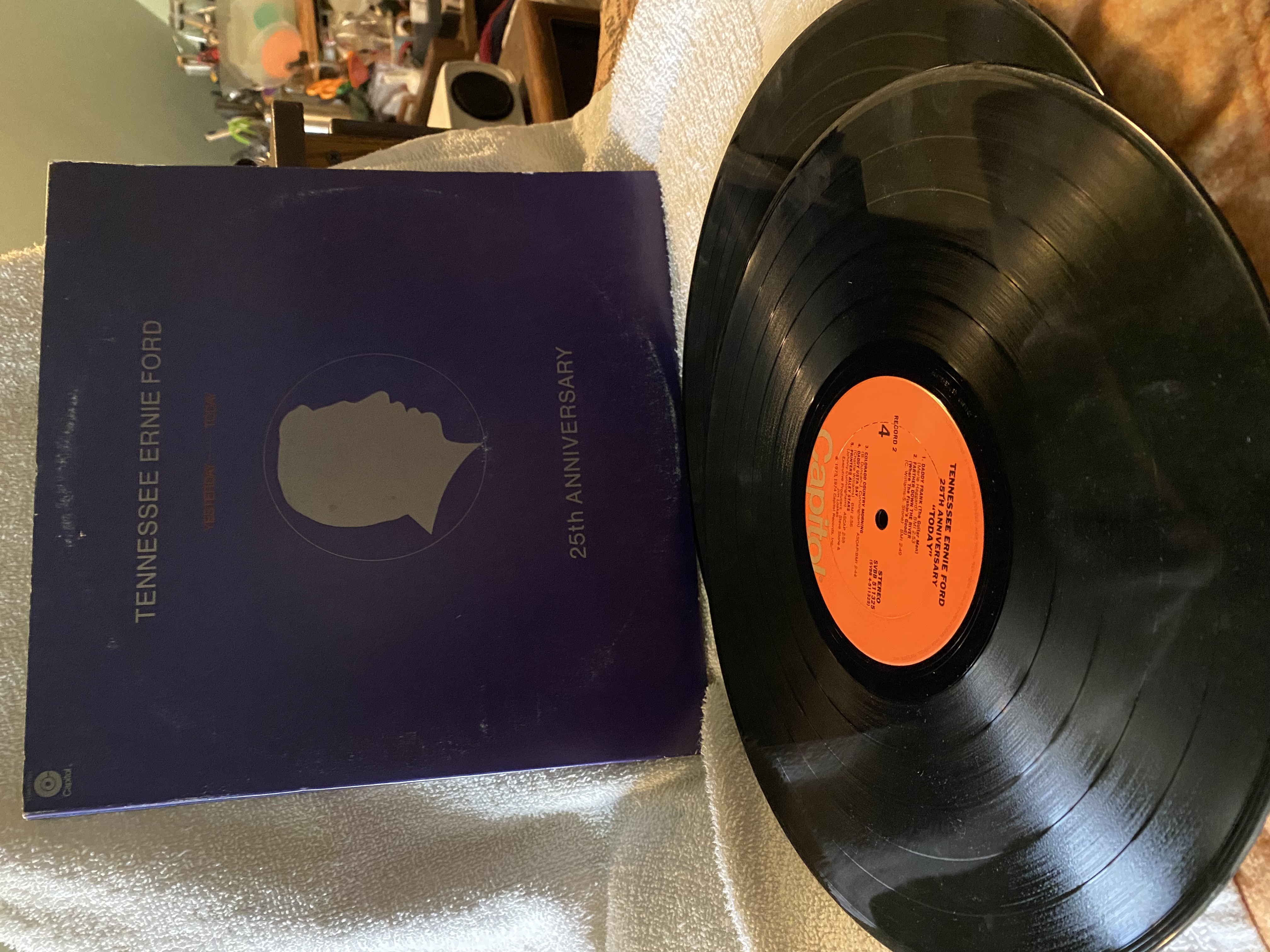Tennessee Ernie Ford | Yesterday Today - Image 2