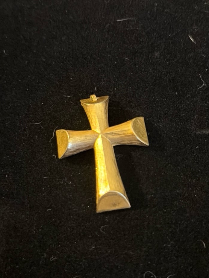 Vintage Avon Florentine Goldtone Cross Pendant, 1976 Religious Jewelry