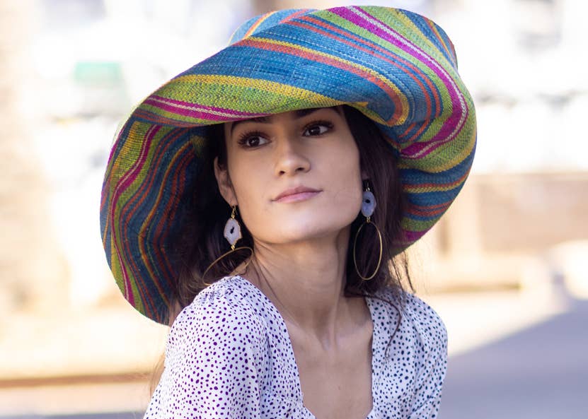 5" & 7" Wide Brim Multicolor Stripe Packable Straw Sun Hats