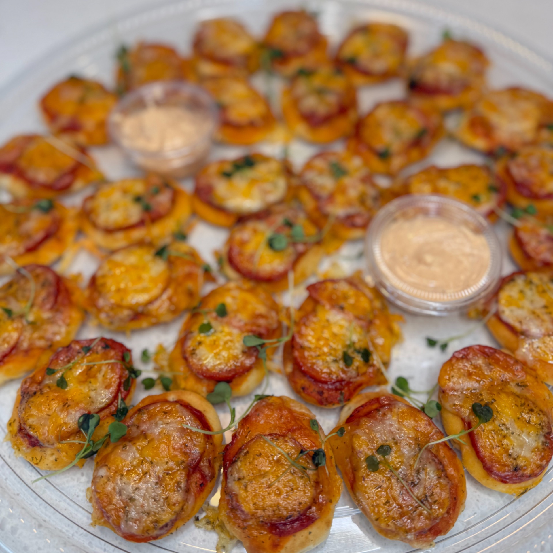 Mini pizza & chipotle sauce platter