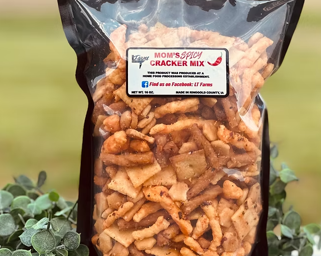 Mom's Spicy Snack Mix - Mini (4 oz)