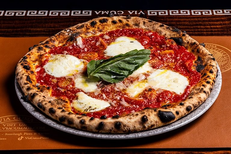 17 - Pizza Bufalina Large