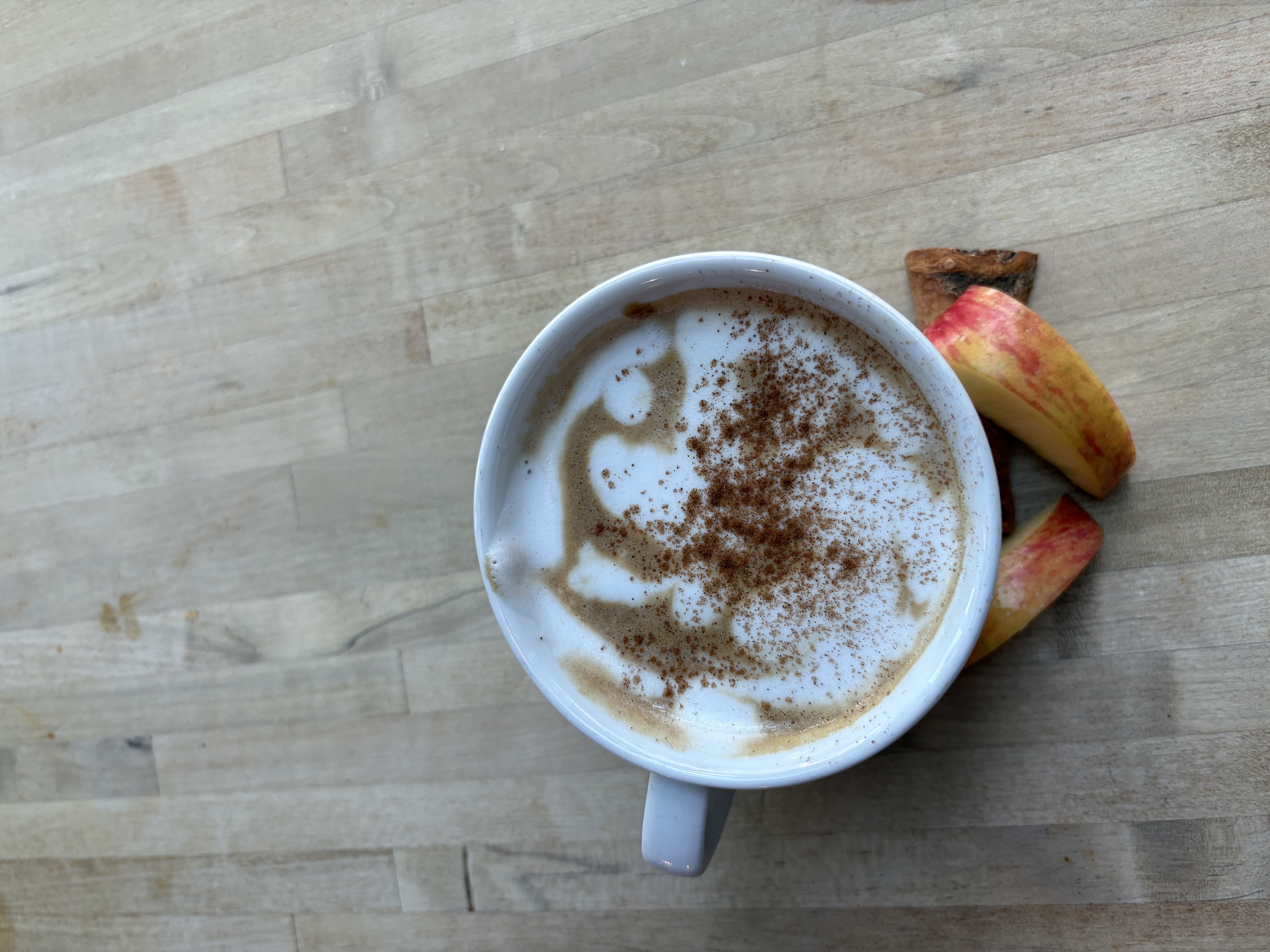 **Fall Seasonal** Apple Spice Latte
