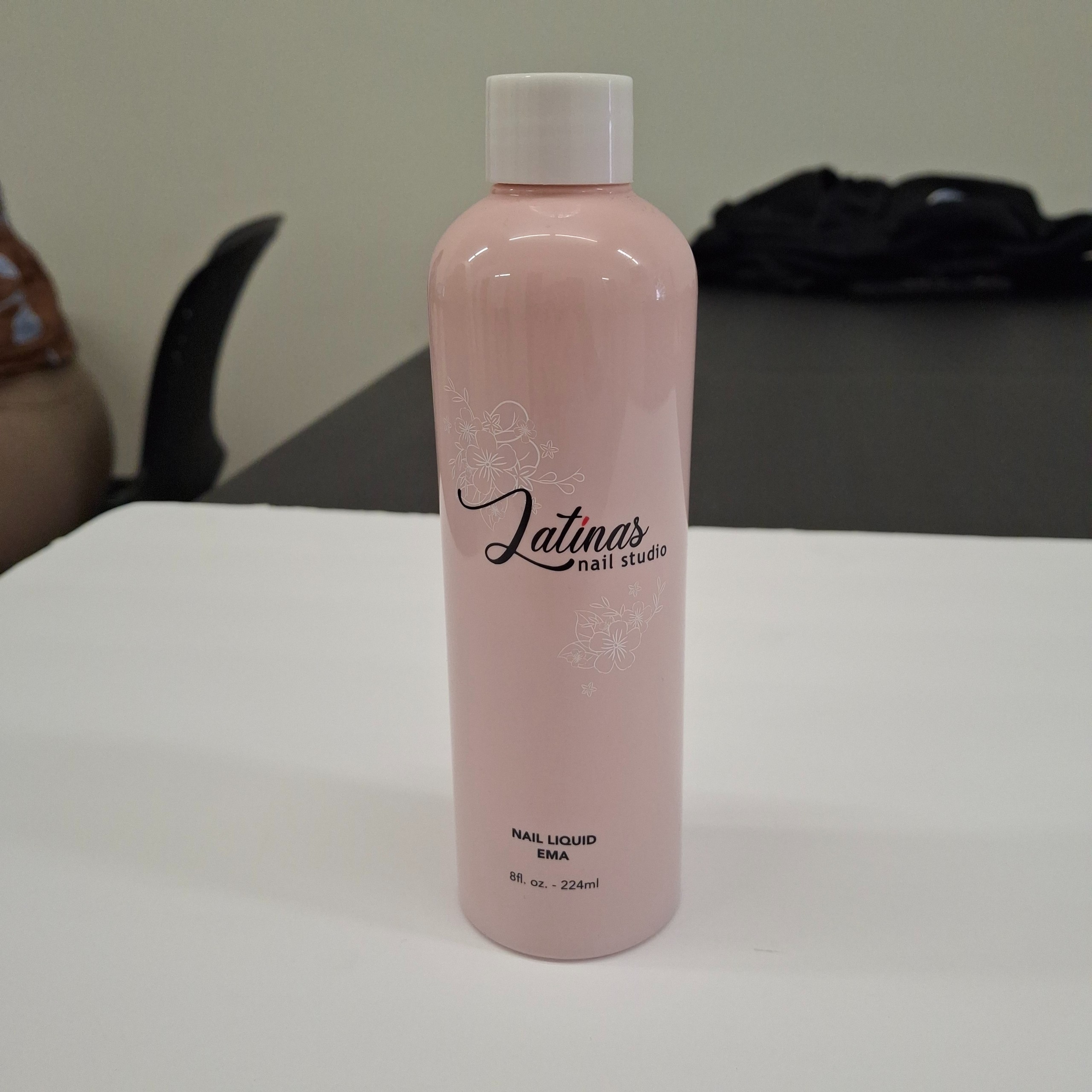 Latinas Nail Studio Nail Liquid