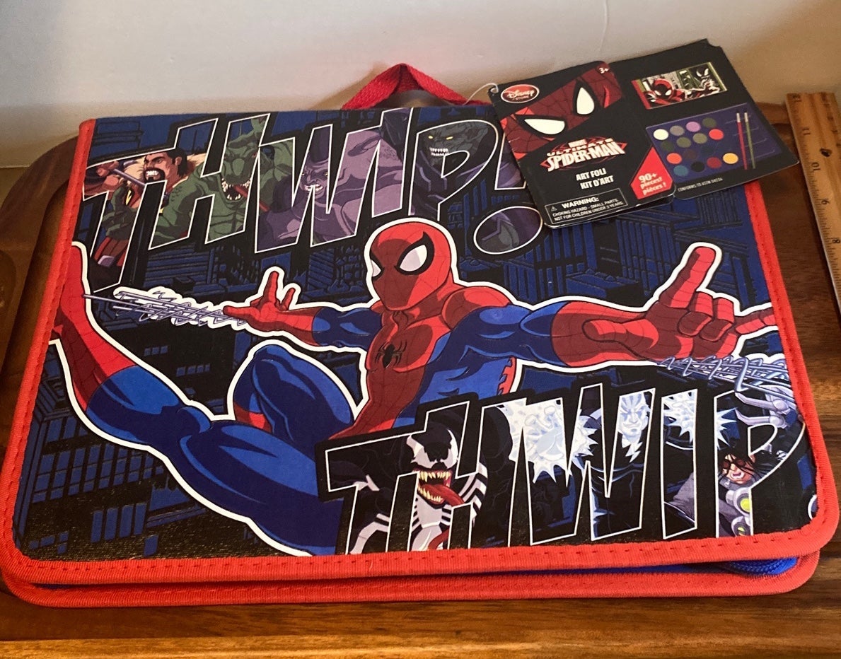 Marvel Ultimate Spider-Man Art Foli