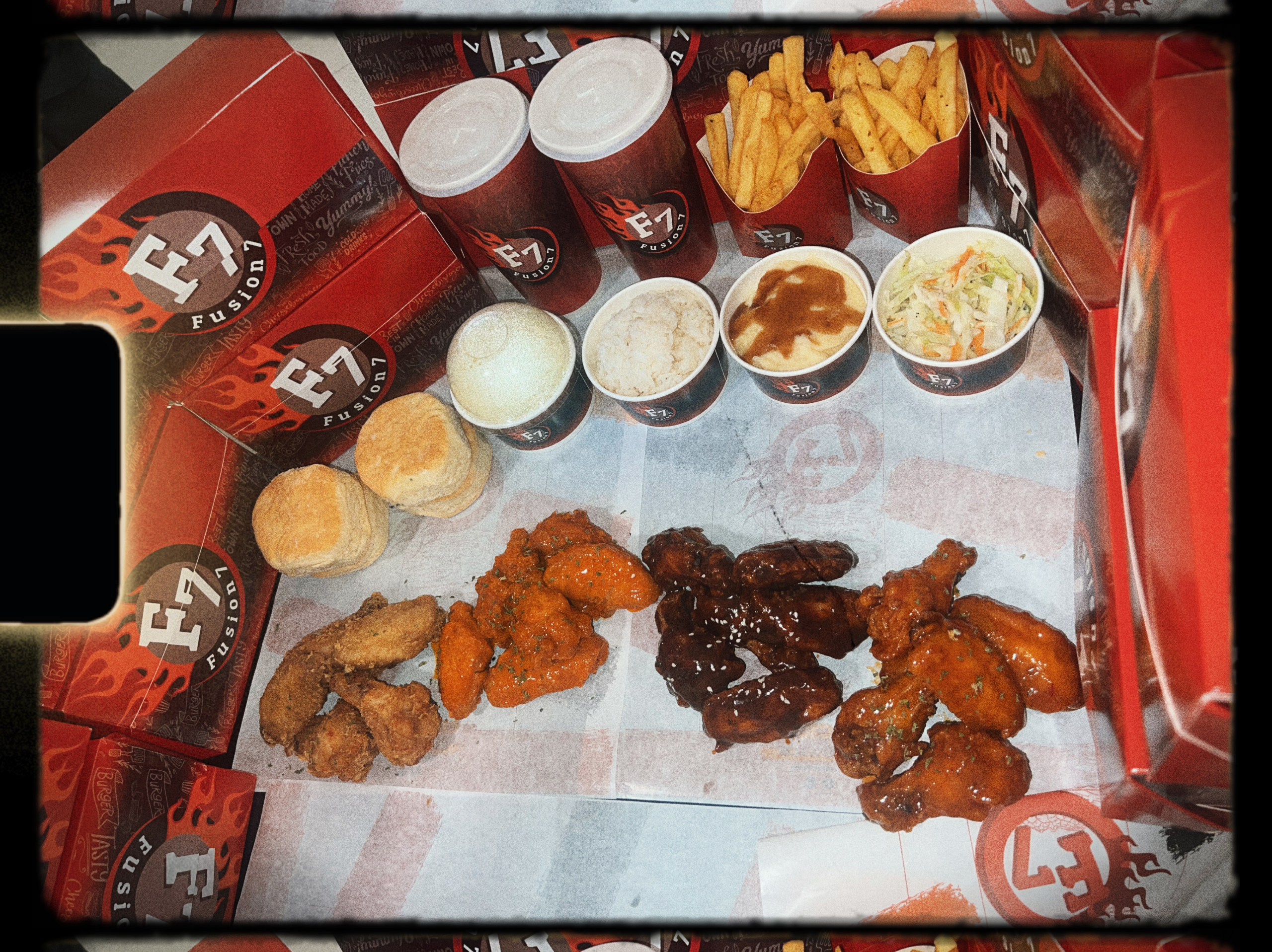 CHOOSE YOUR WINGS COMBO