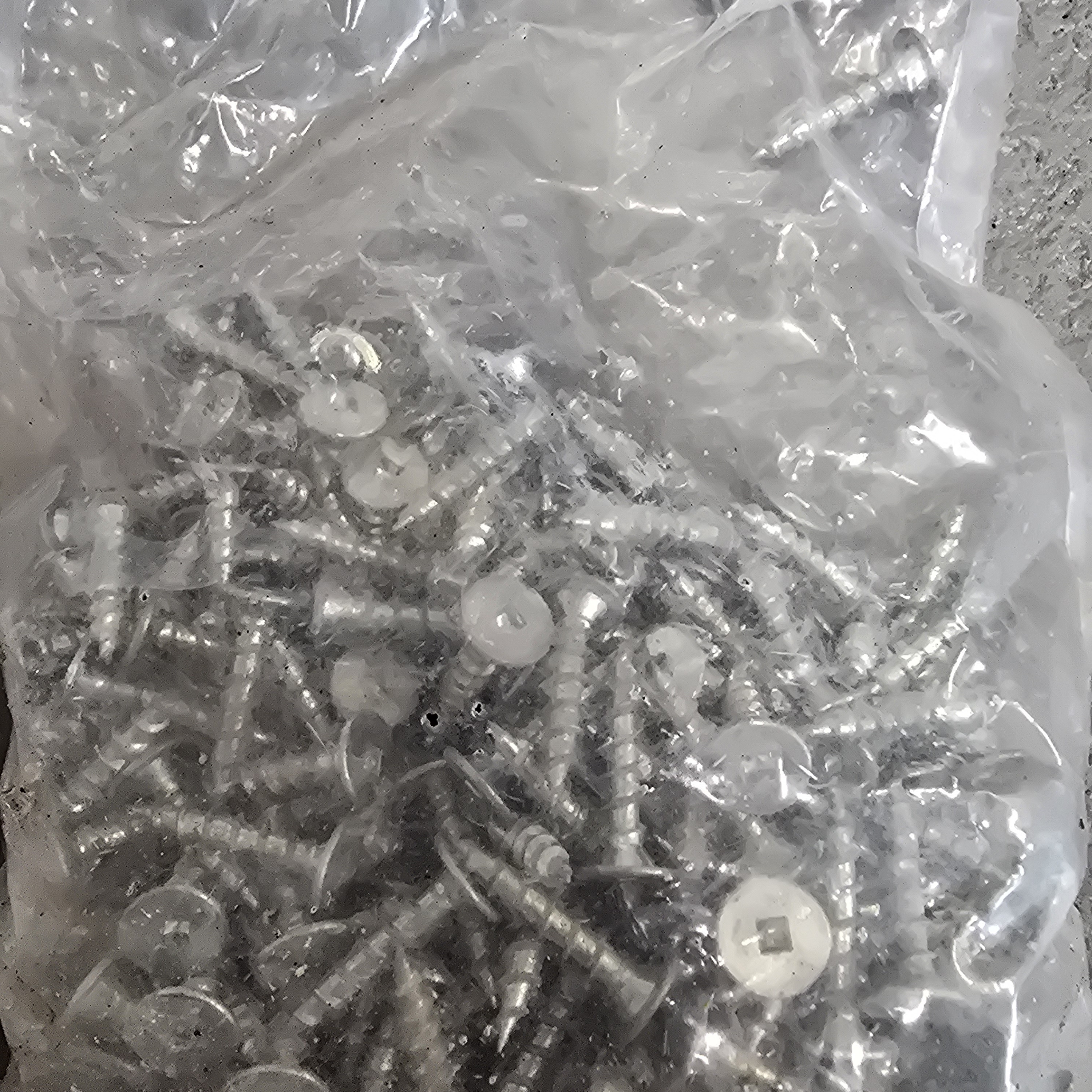 1-1/8" Metal SCREW Flat 250pcs