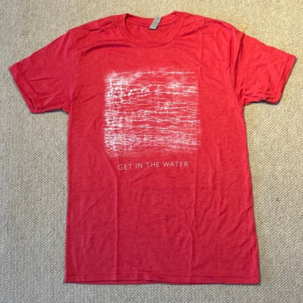 Tシャツ 赤　Mサイズ